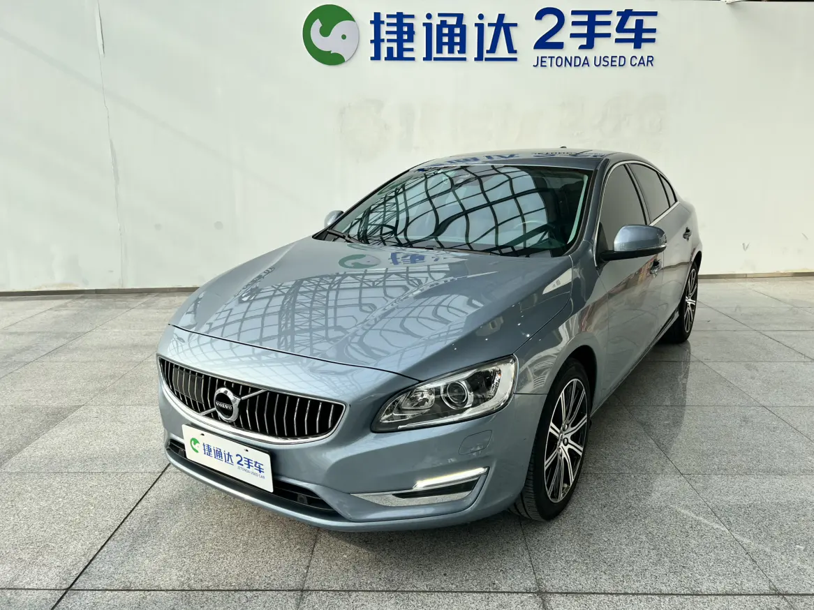 Volvo S60