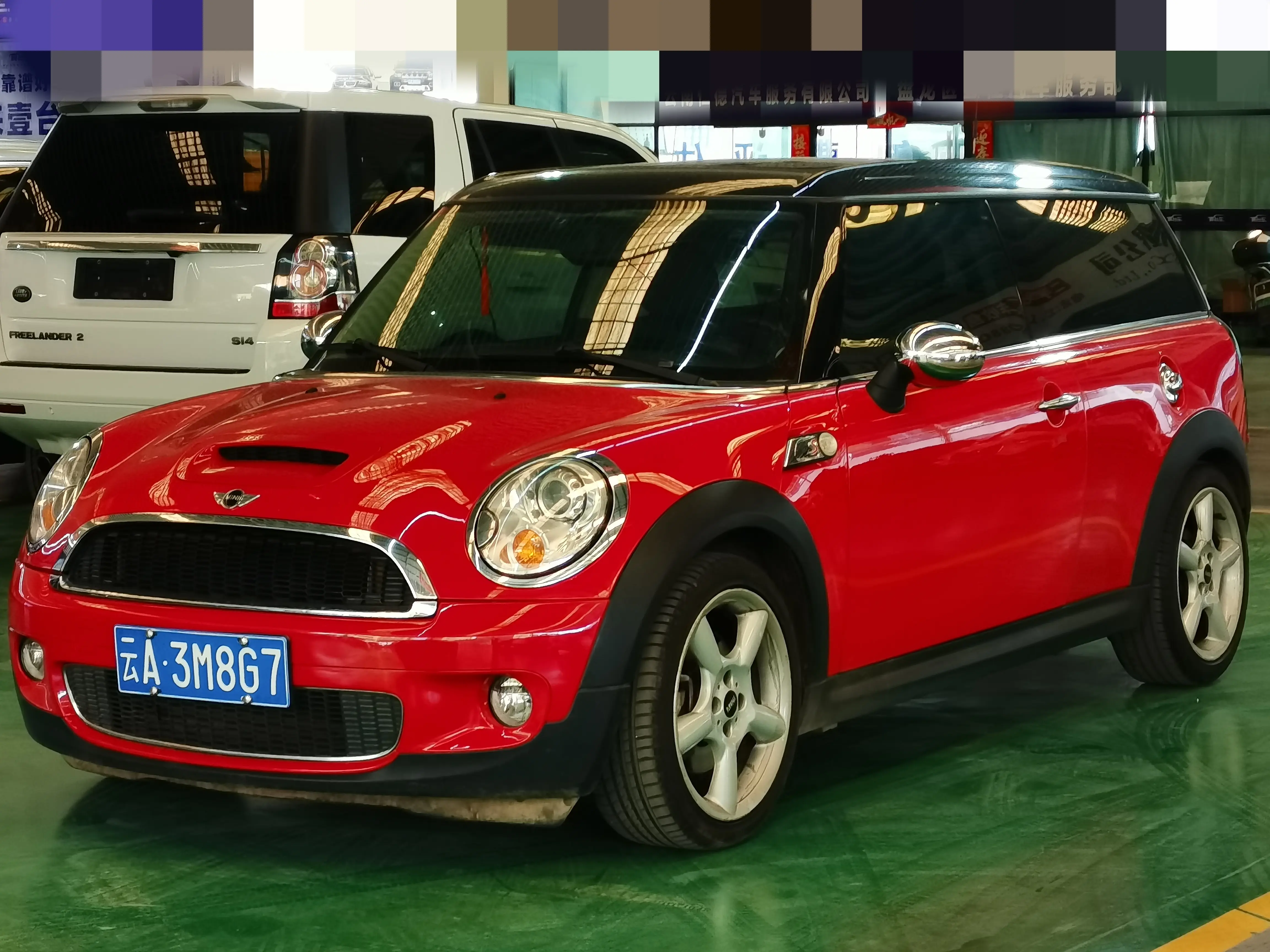 MINI CLUBMAN  из Китая