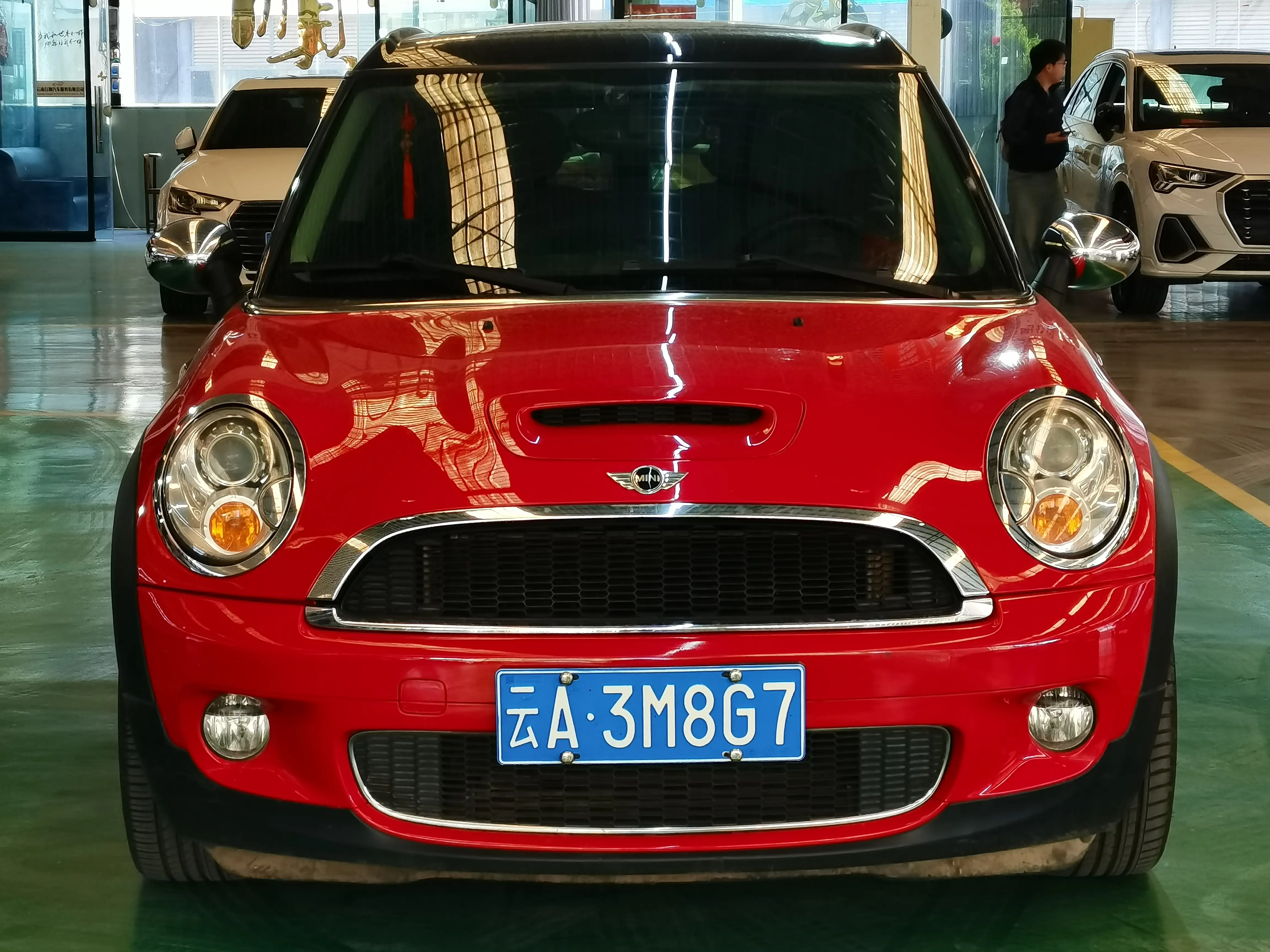 MINI CLUBMAN  из Китая