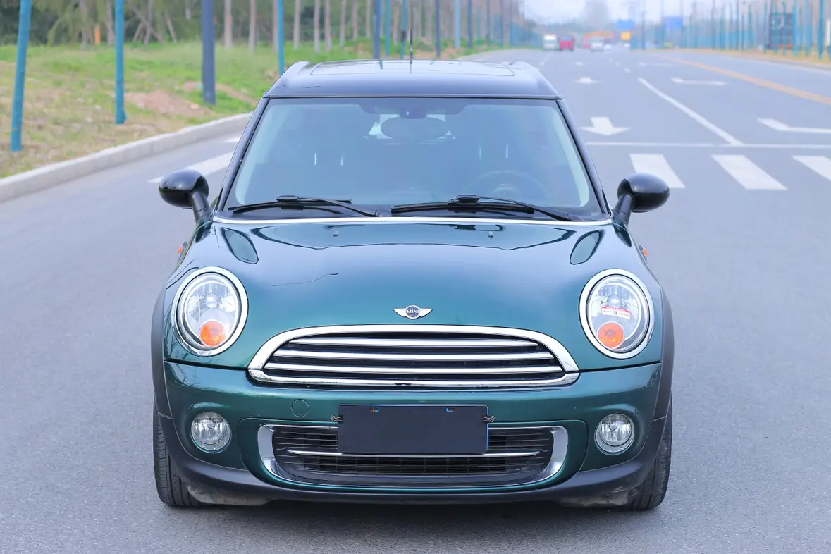 MINI CLUBMAN  из Китая