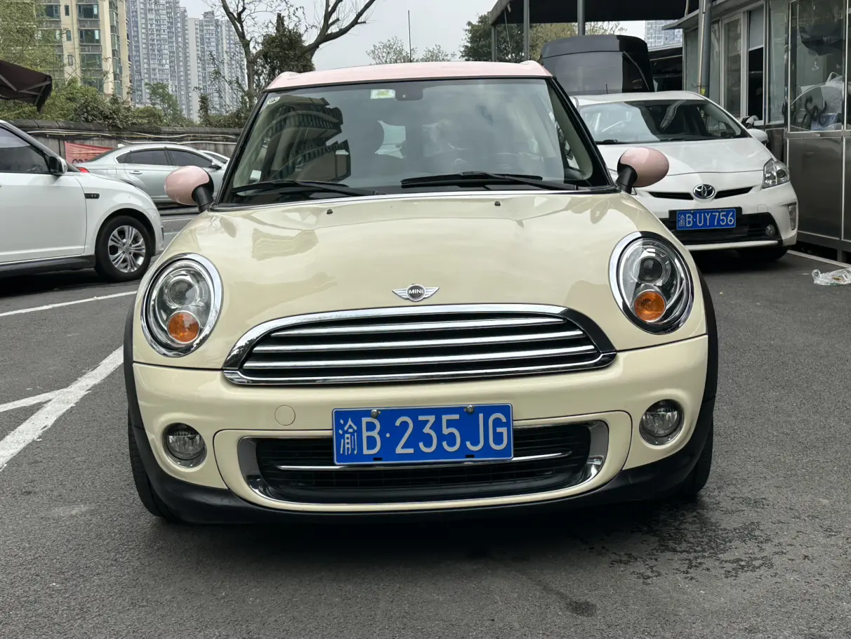 MINI CLUBMAN  из Китая