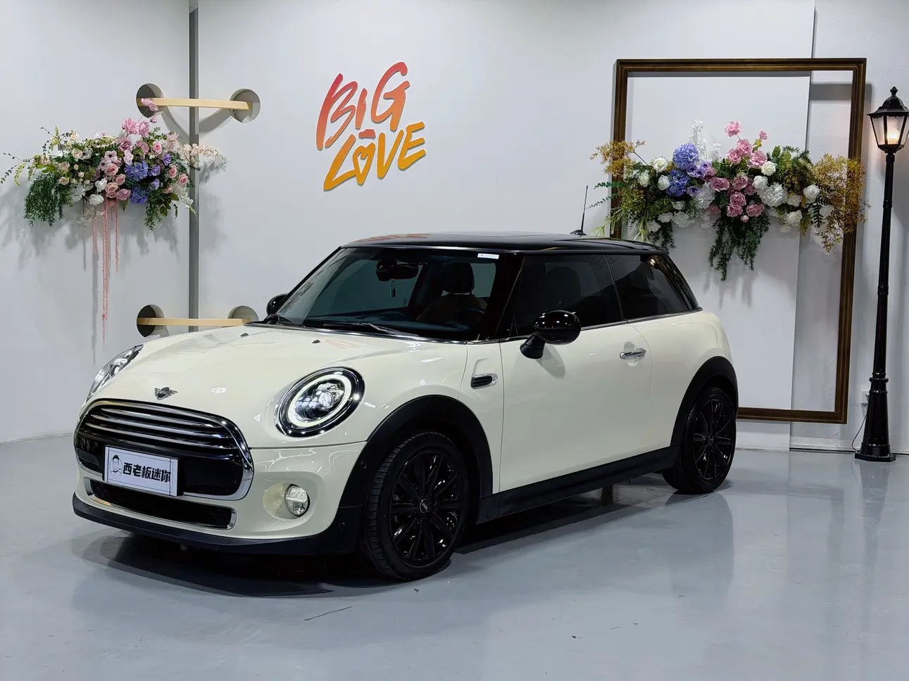 MINI MINI