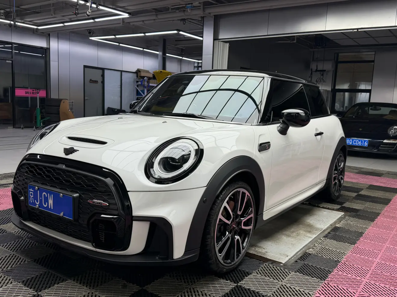 MINI MINI