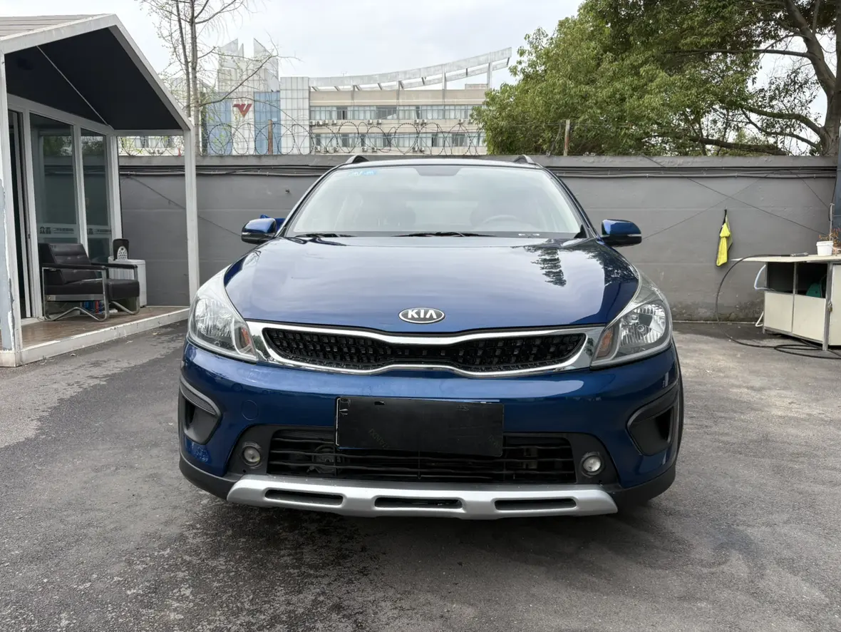 Kia KX CROSS  из Китая