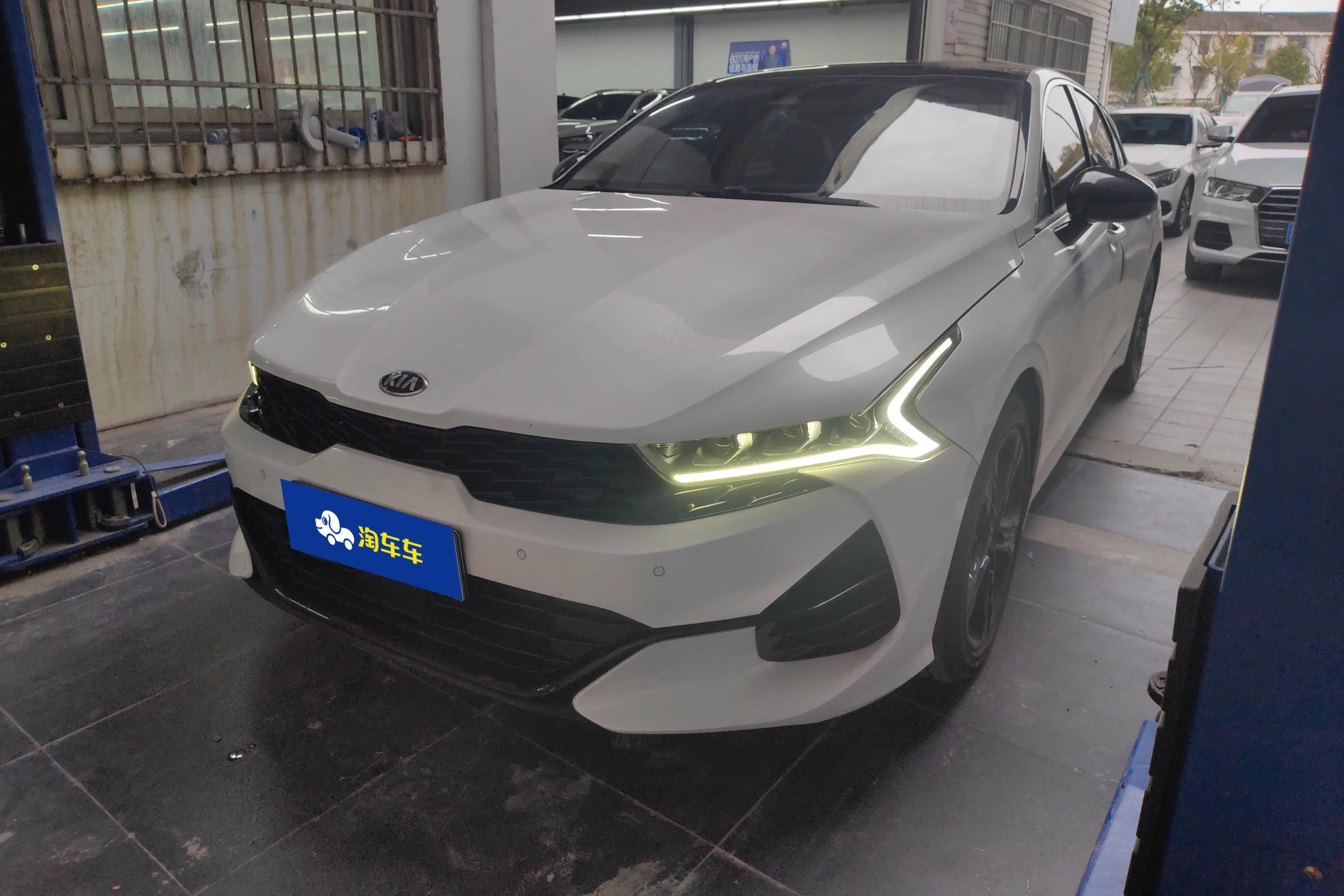 Kia K5