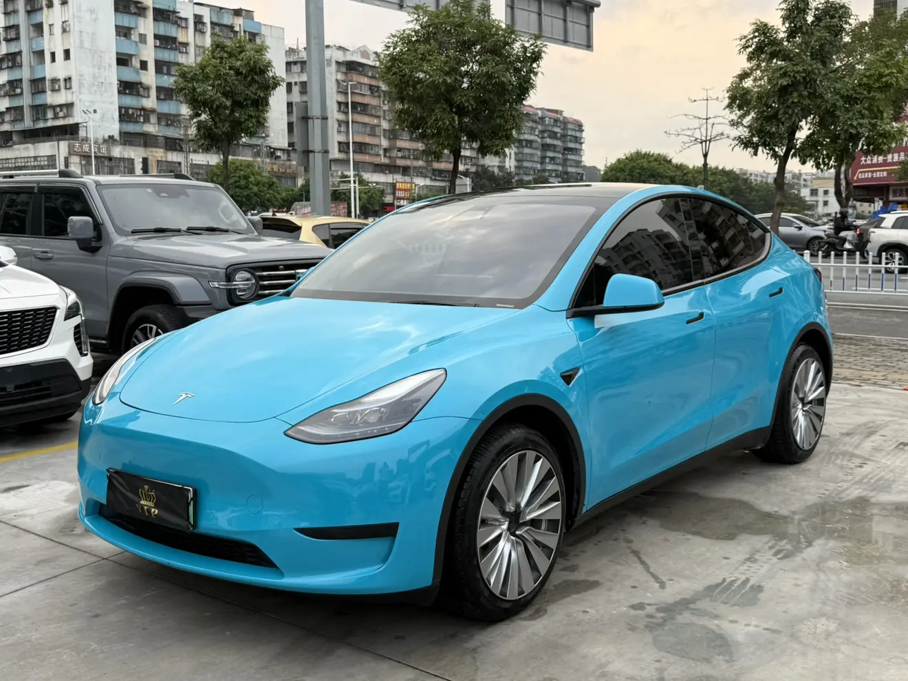 Tesla Model Y  из Китая