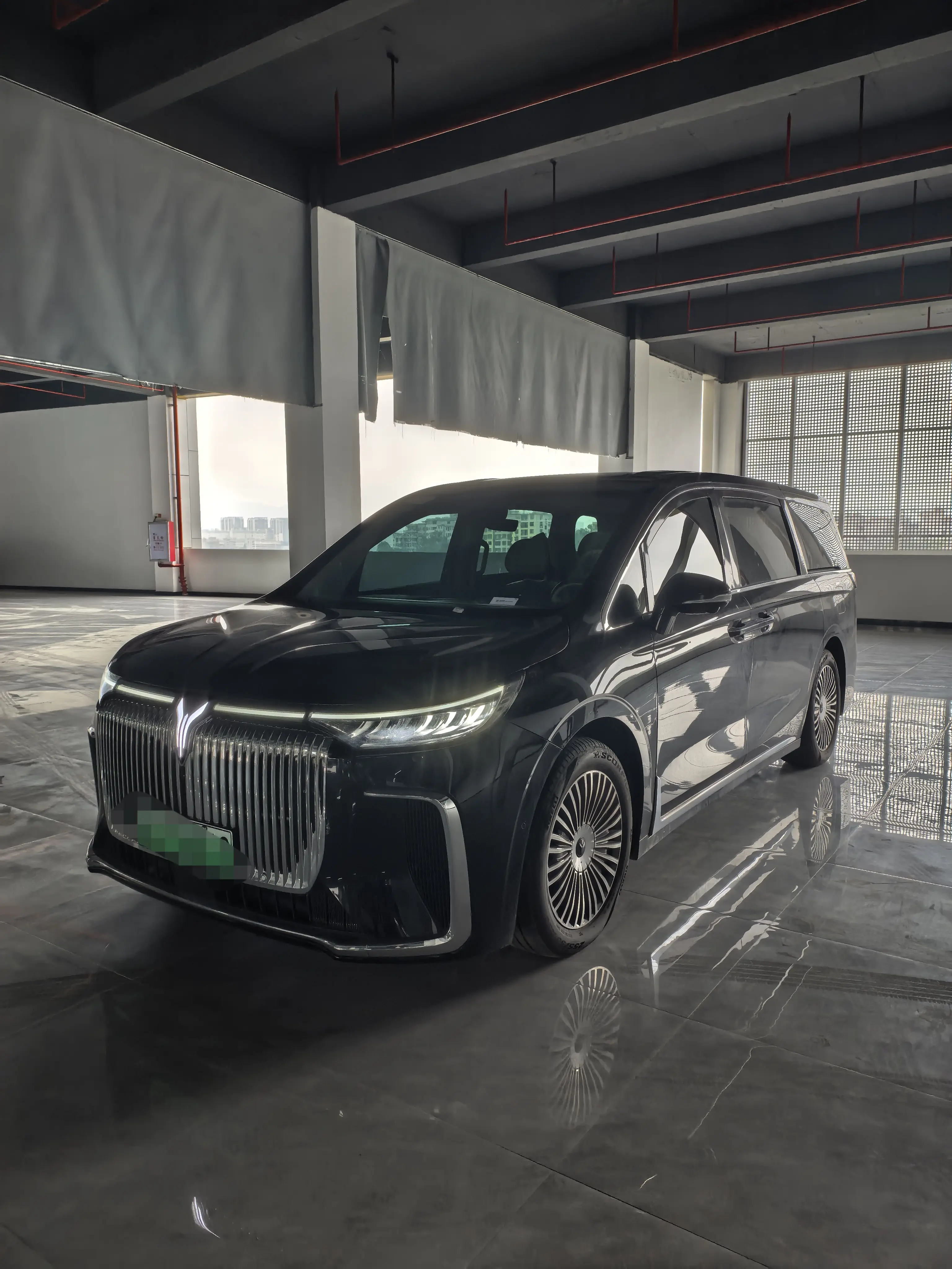 Voyah Lantu Dreamer PHEV