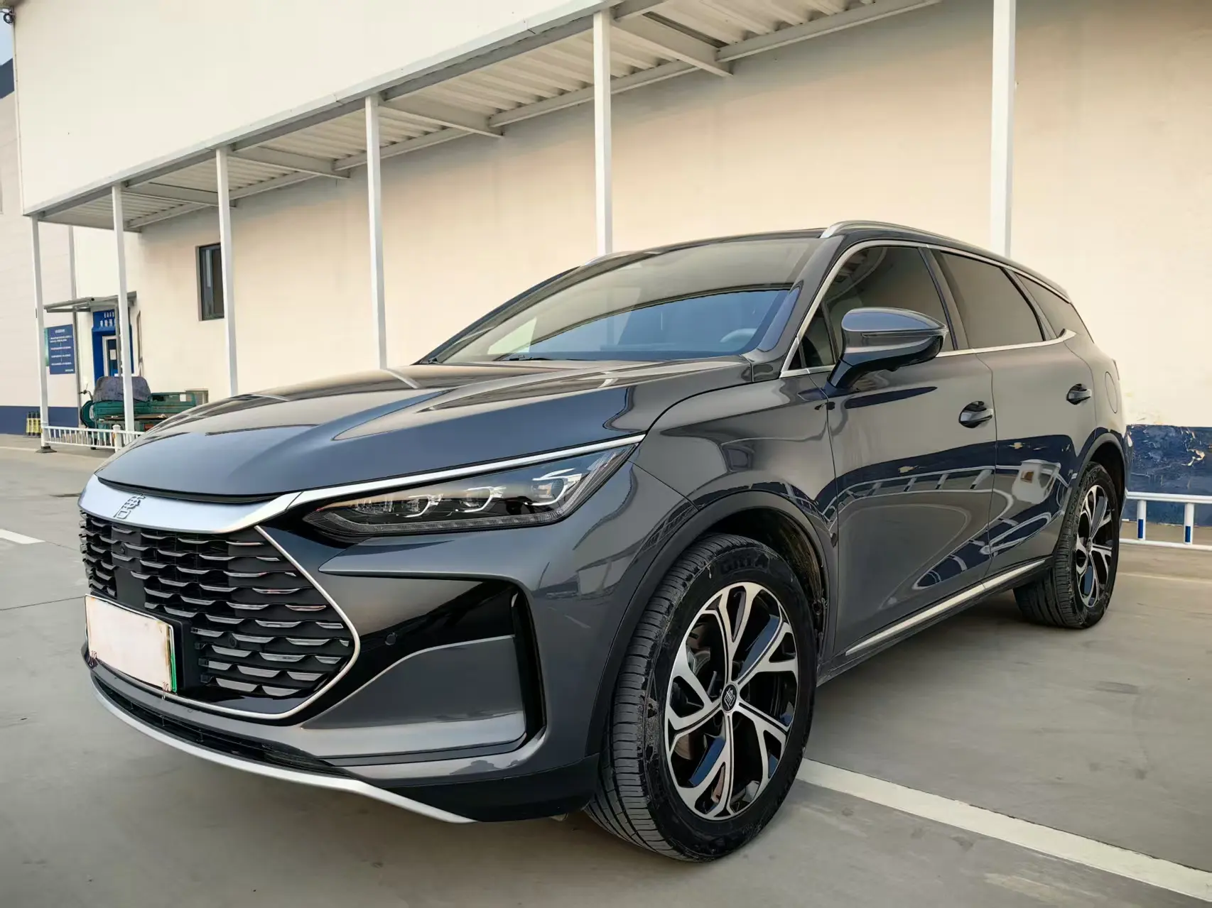 BYD Tang DM