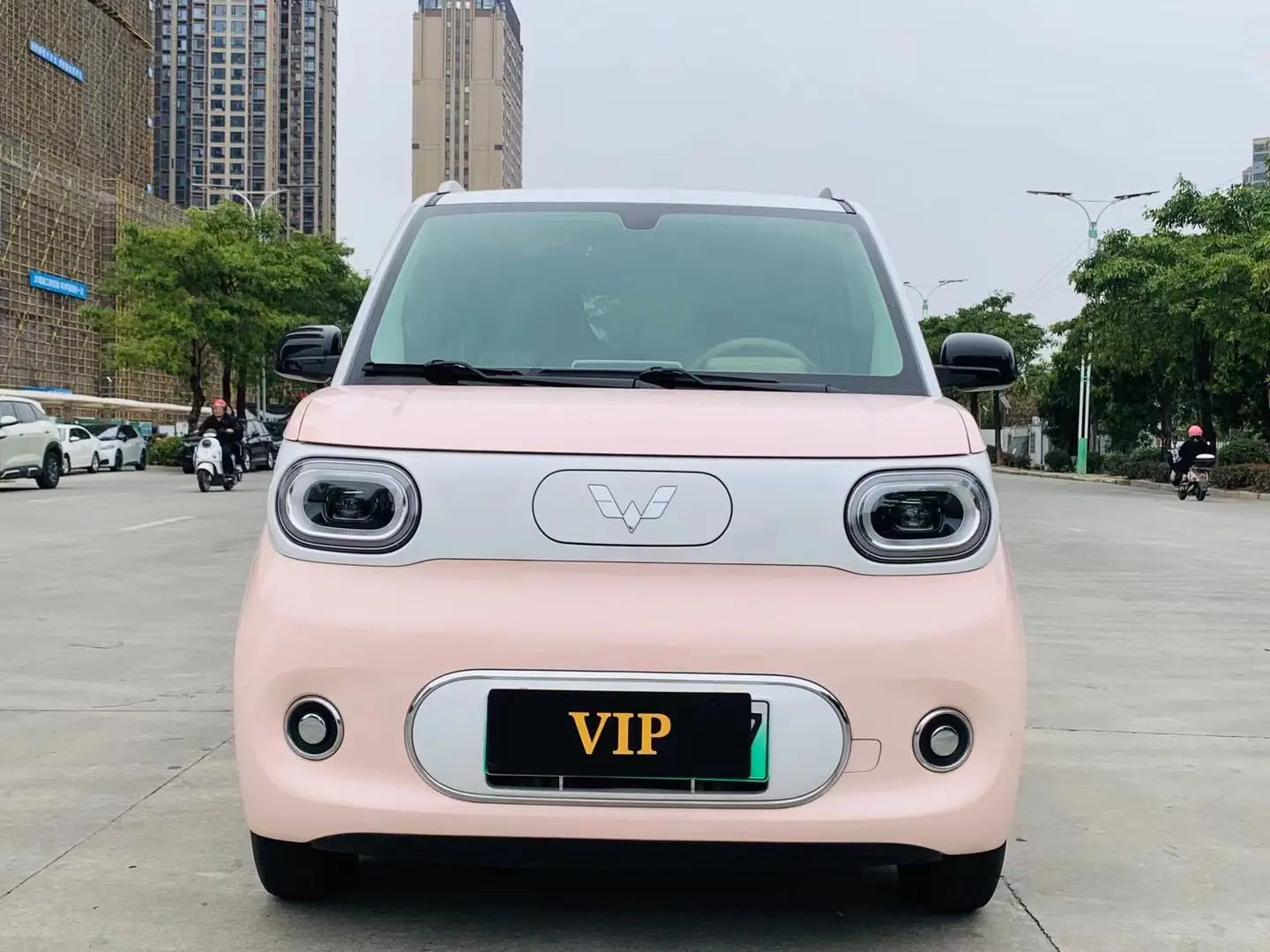 Wuling Hongguang MINIEV  из Китая