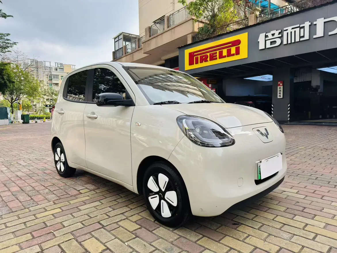 Wuling Hongguang MINIEV  из Китая