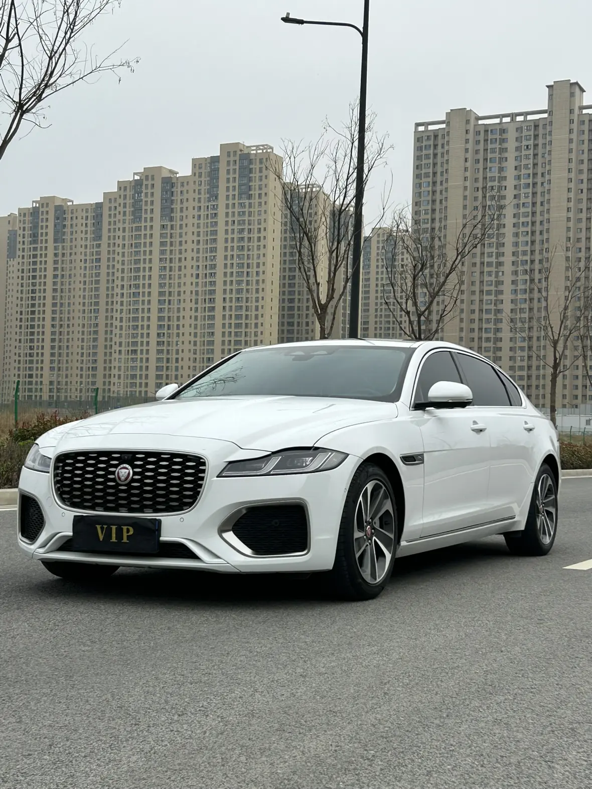 Jaguar XFL