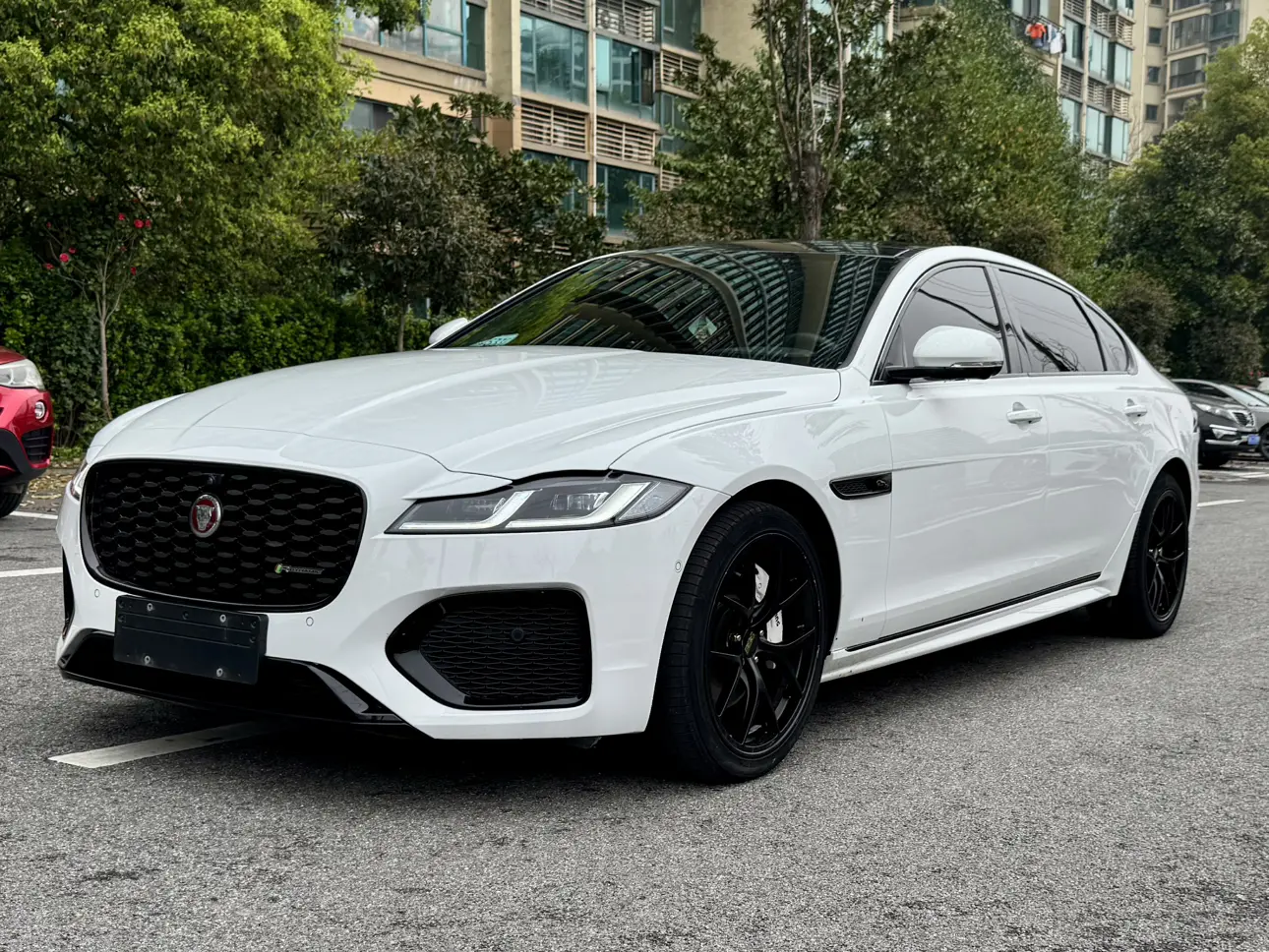 Jaguar XFL