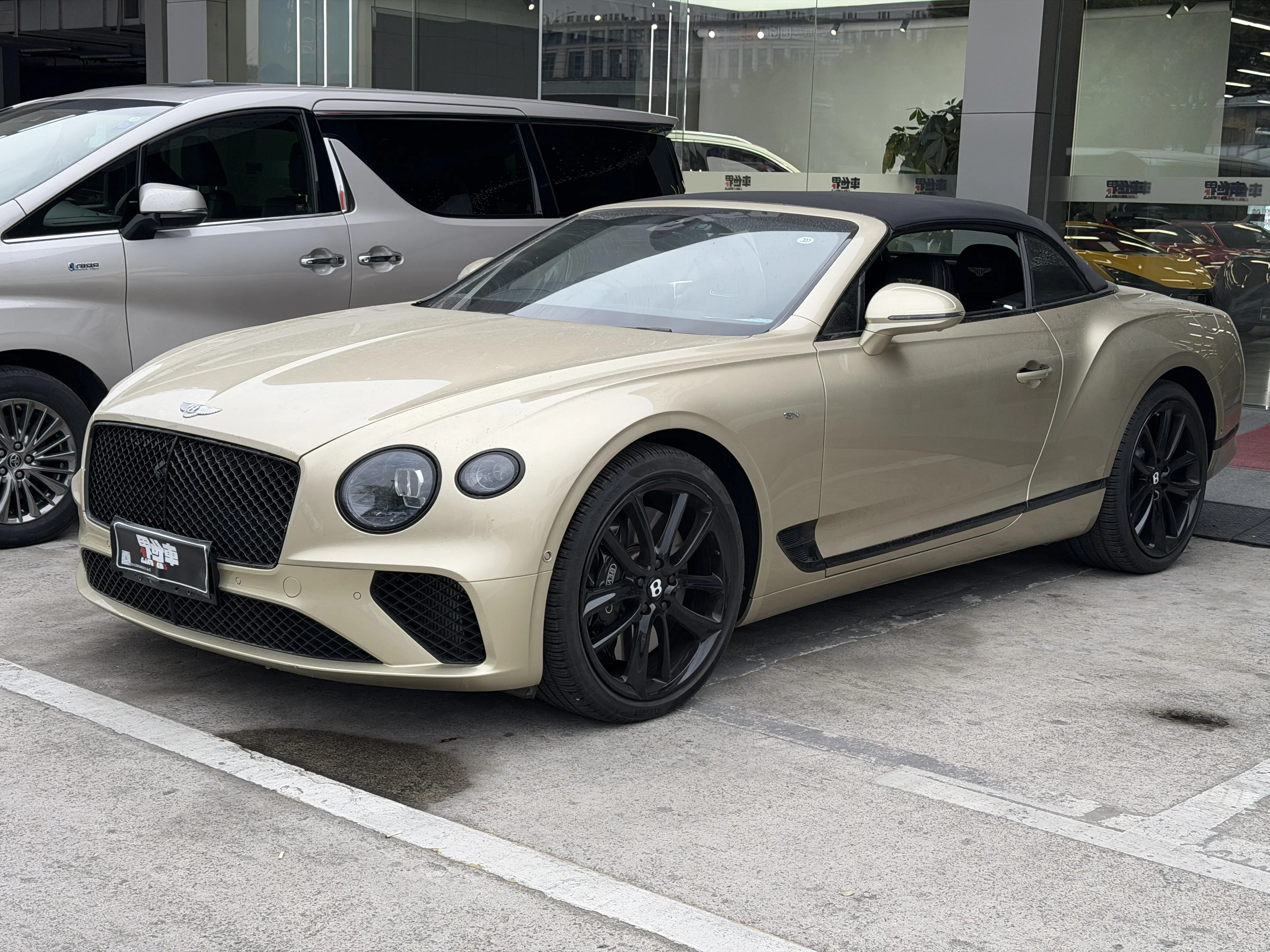 Bentley Continental  из Китая