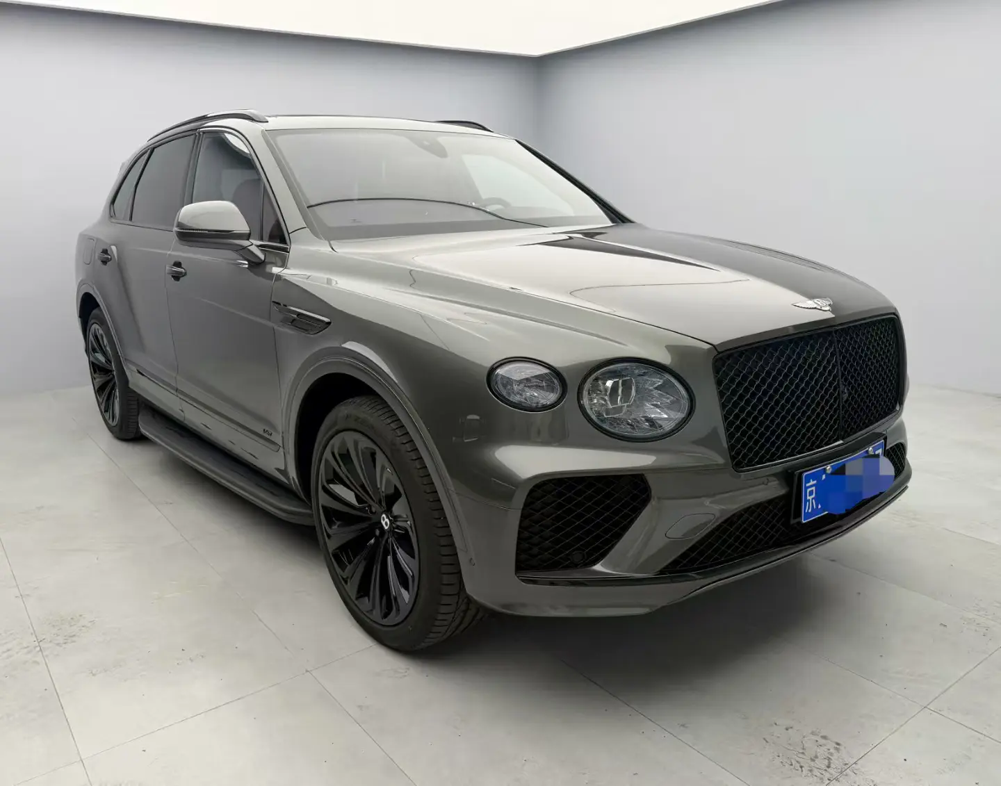 Bentley Bentayga  из Китая