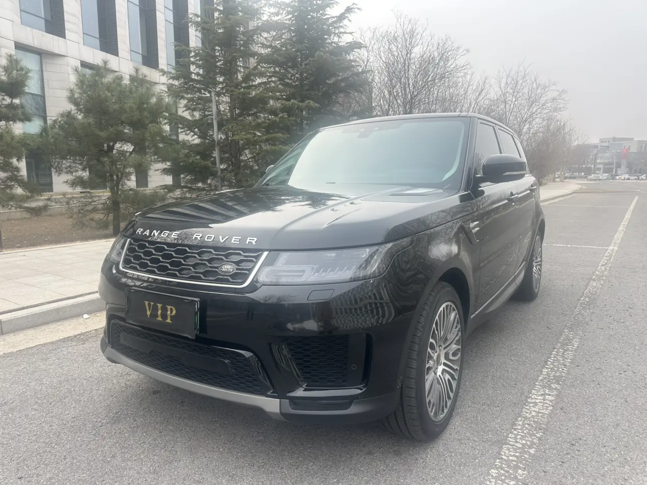 Land Rover Range Rover Sport PHEV  из Китая