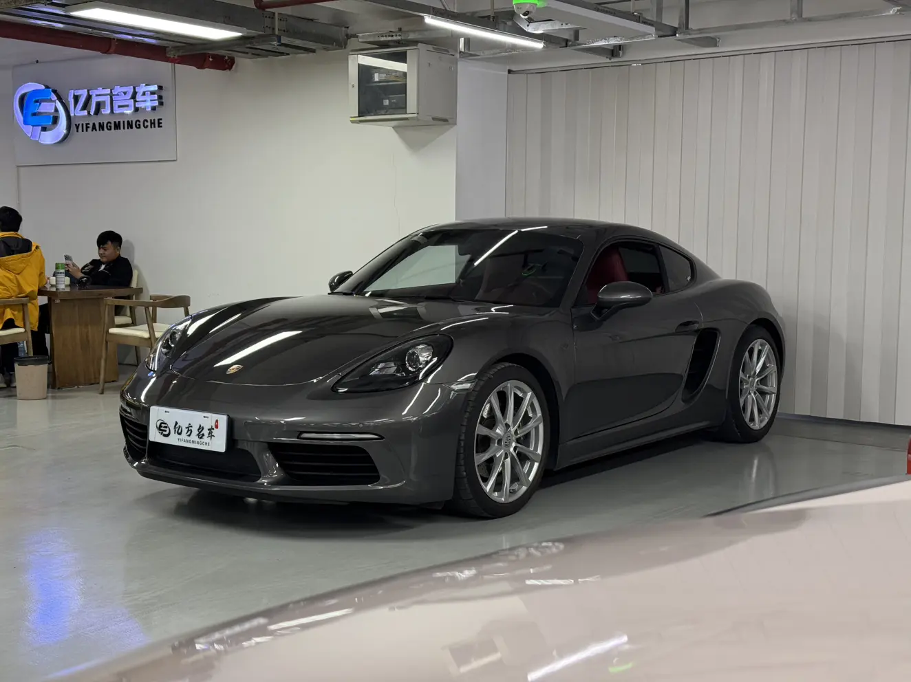 Porsche 718