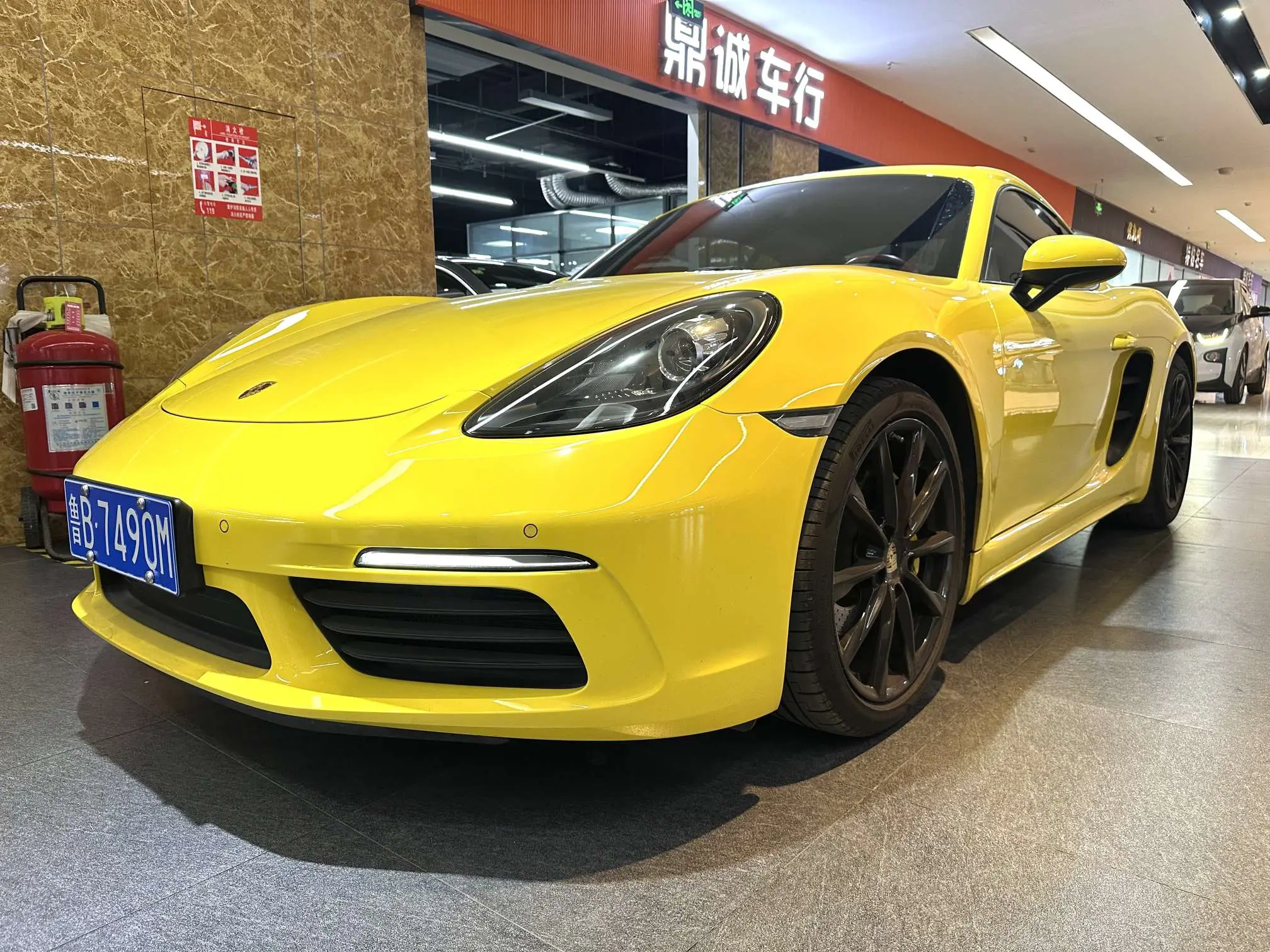 Porsche 718