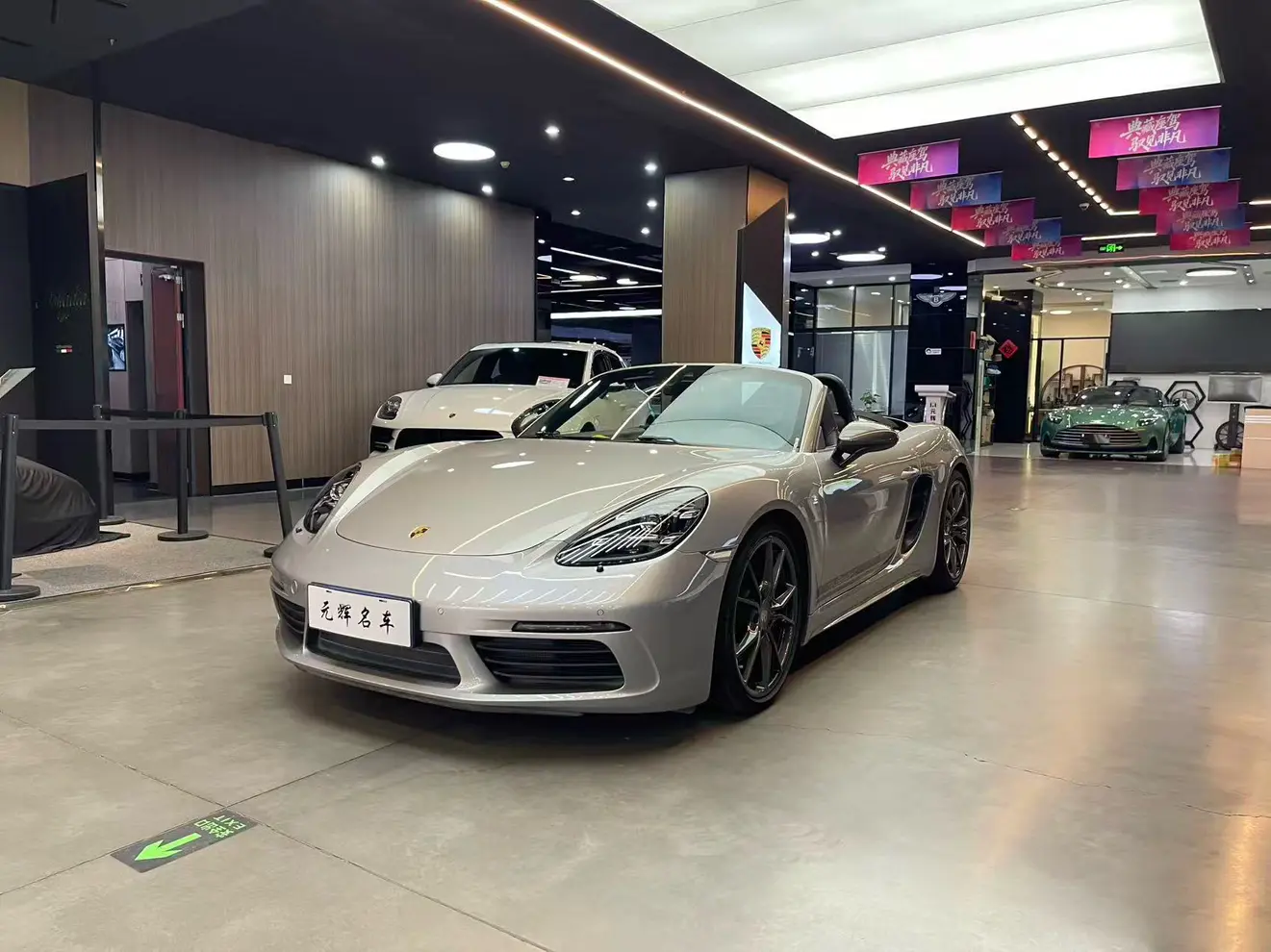 Porsche 718