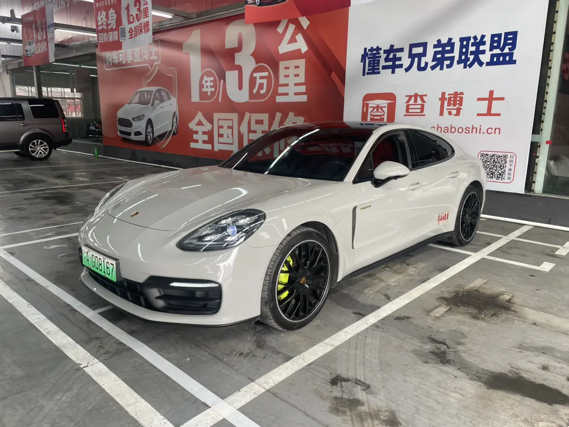 Porsche Panamera E-Hybrid