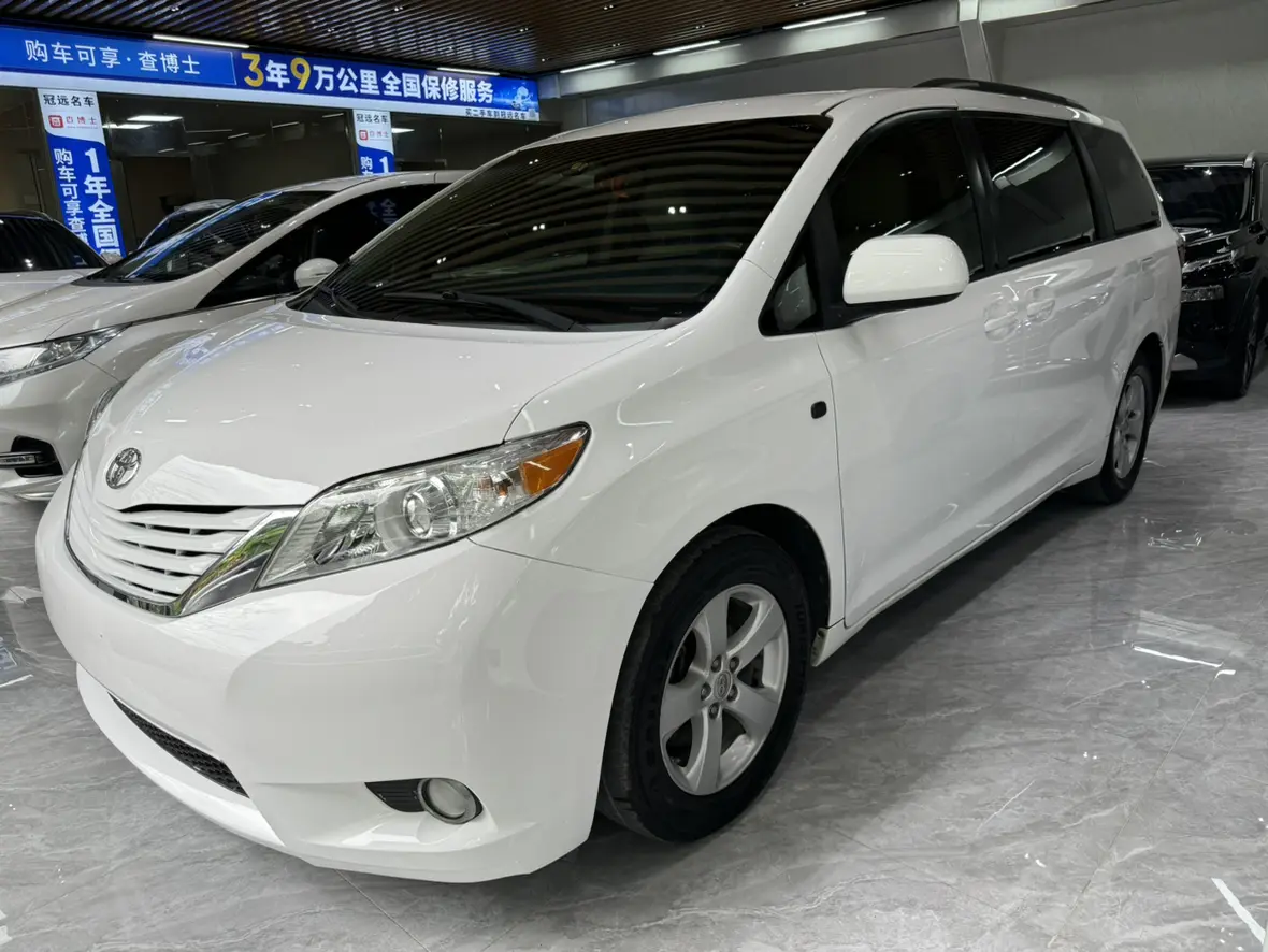 Toyota Sienna
