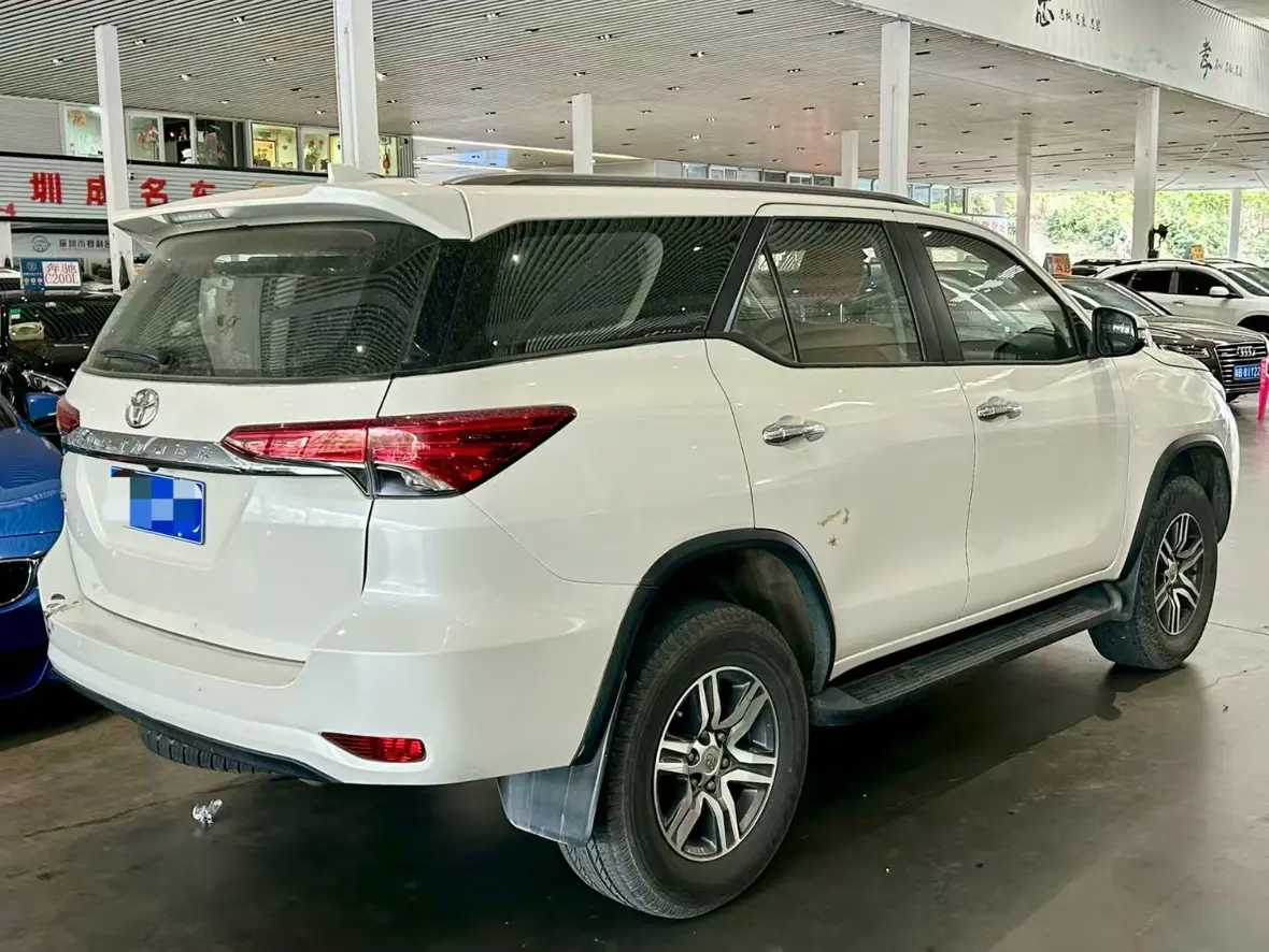 Toyota Fortuner