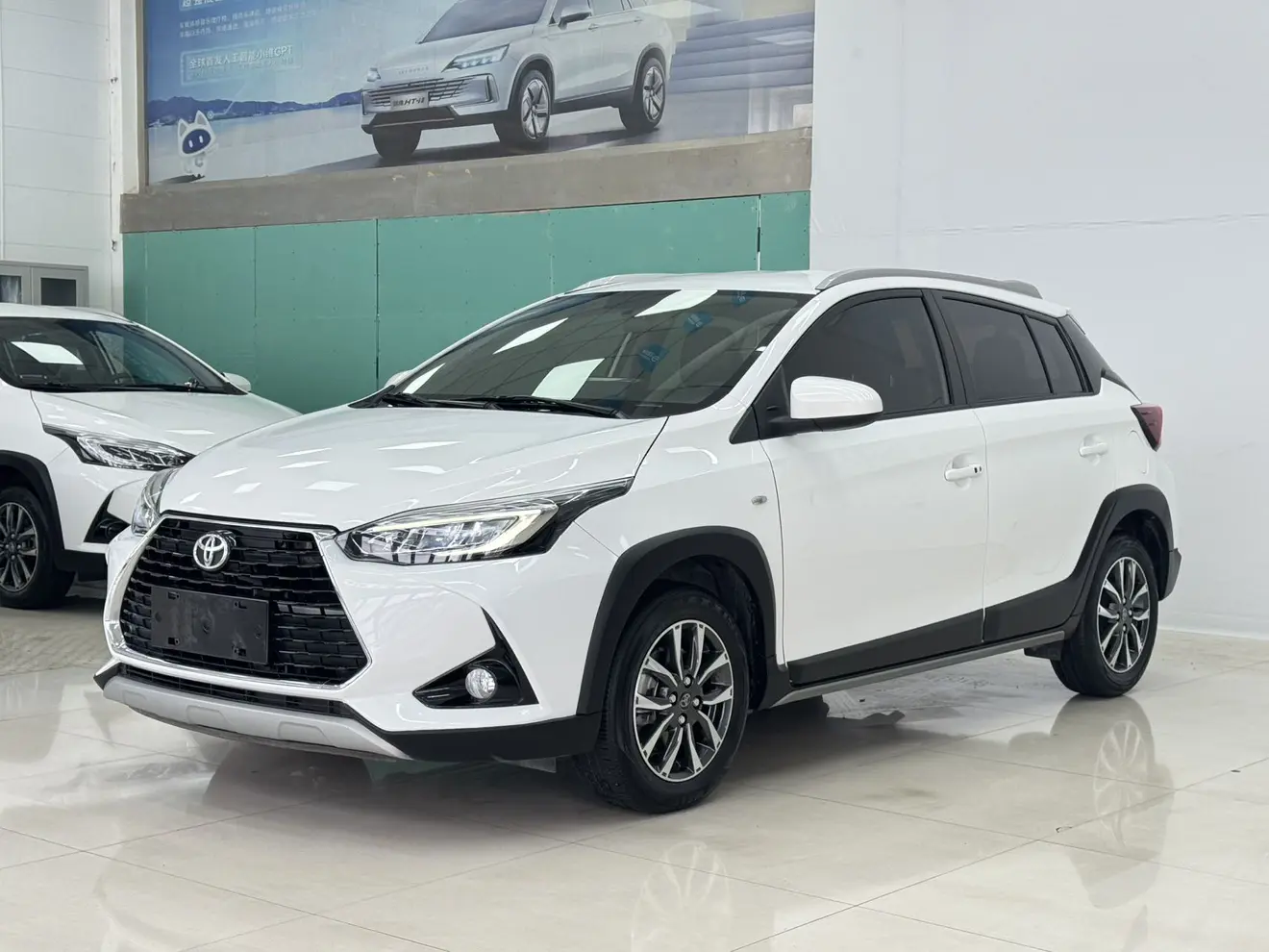 Toyota Yaris L