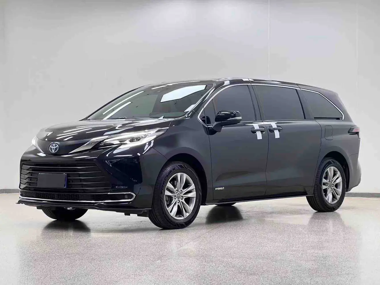 Toyota Sienna  из Китая