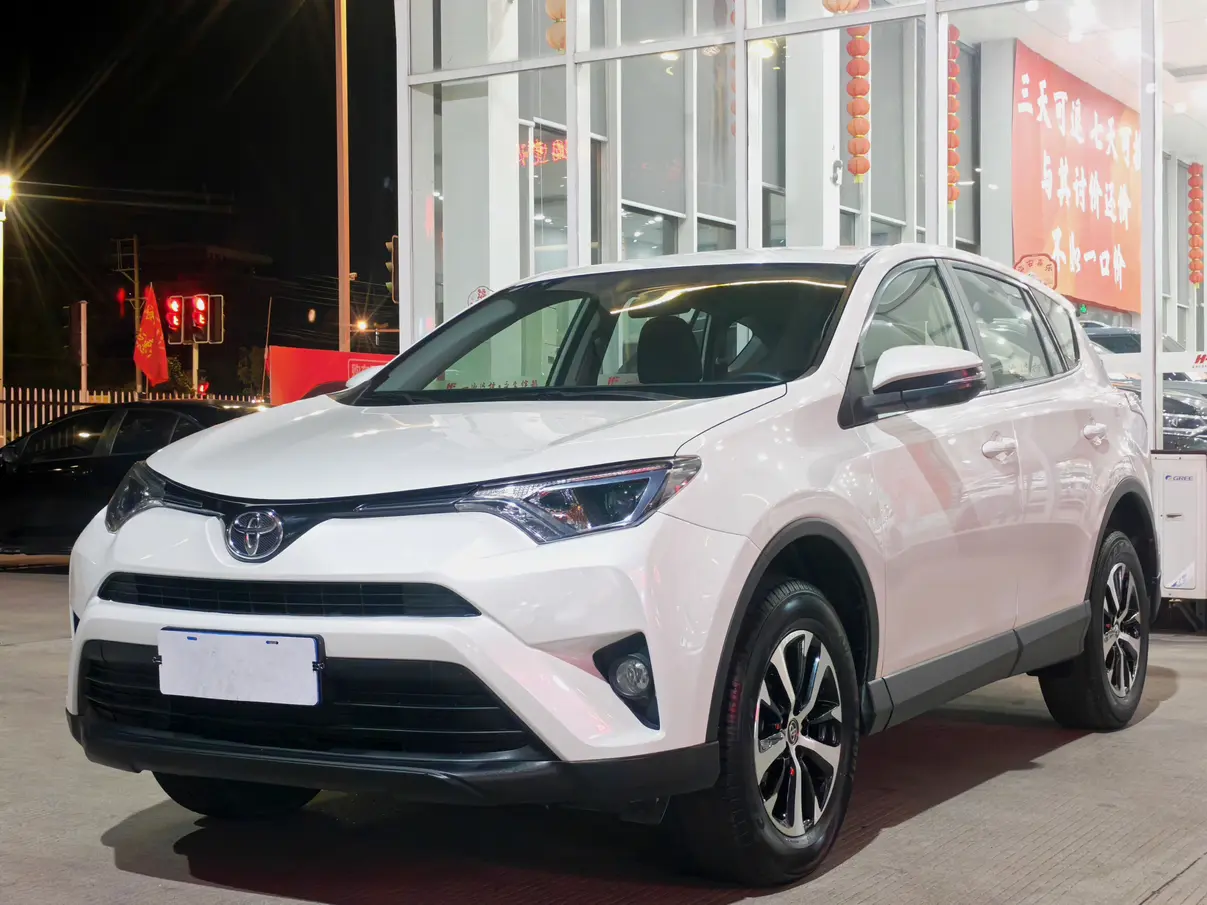 Toyota RAV4  из Китая