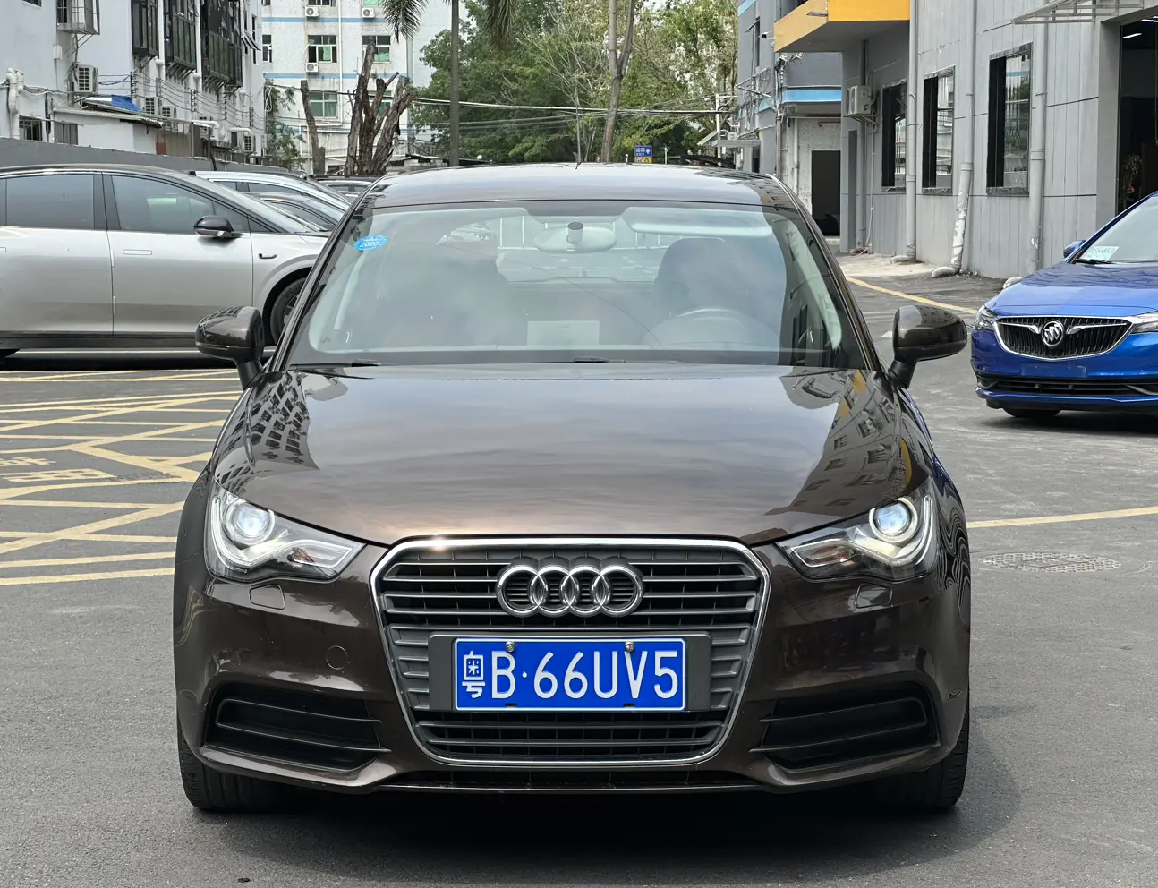 Audi A1  из Китая