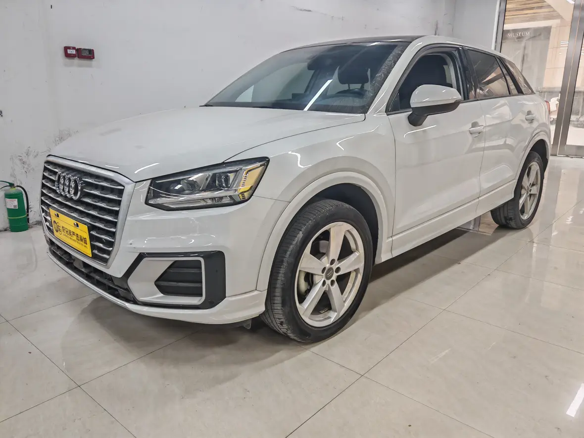 Audi Q2L