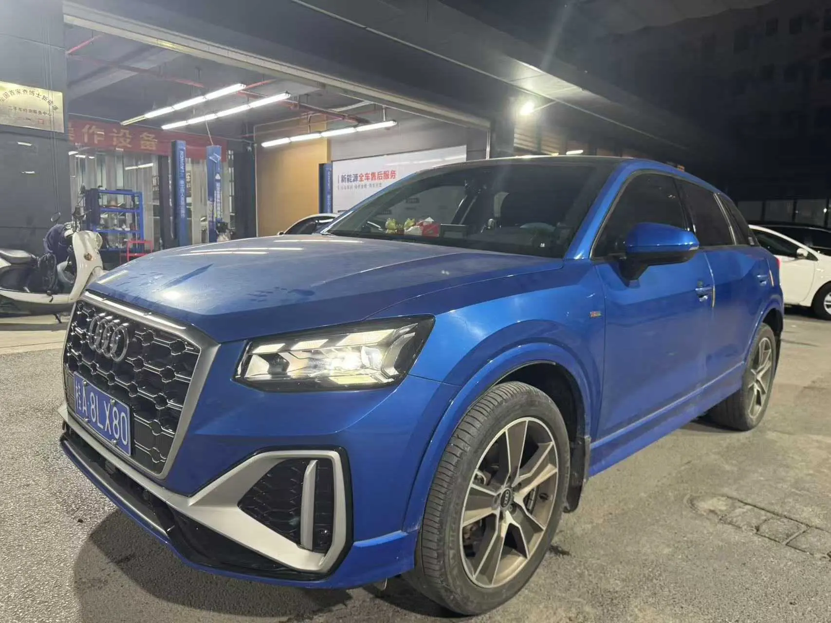 Audi Q2L