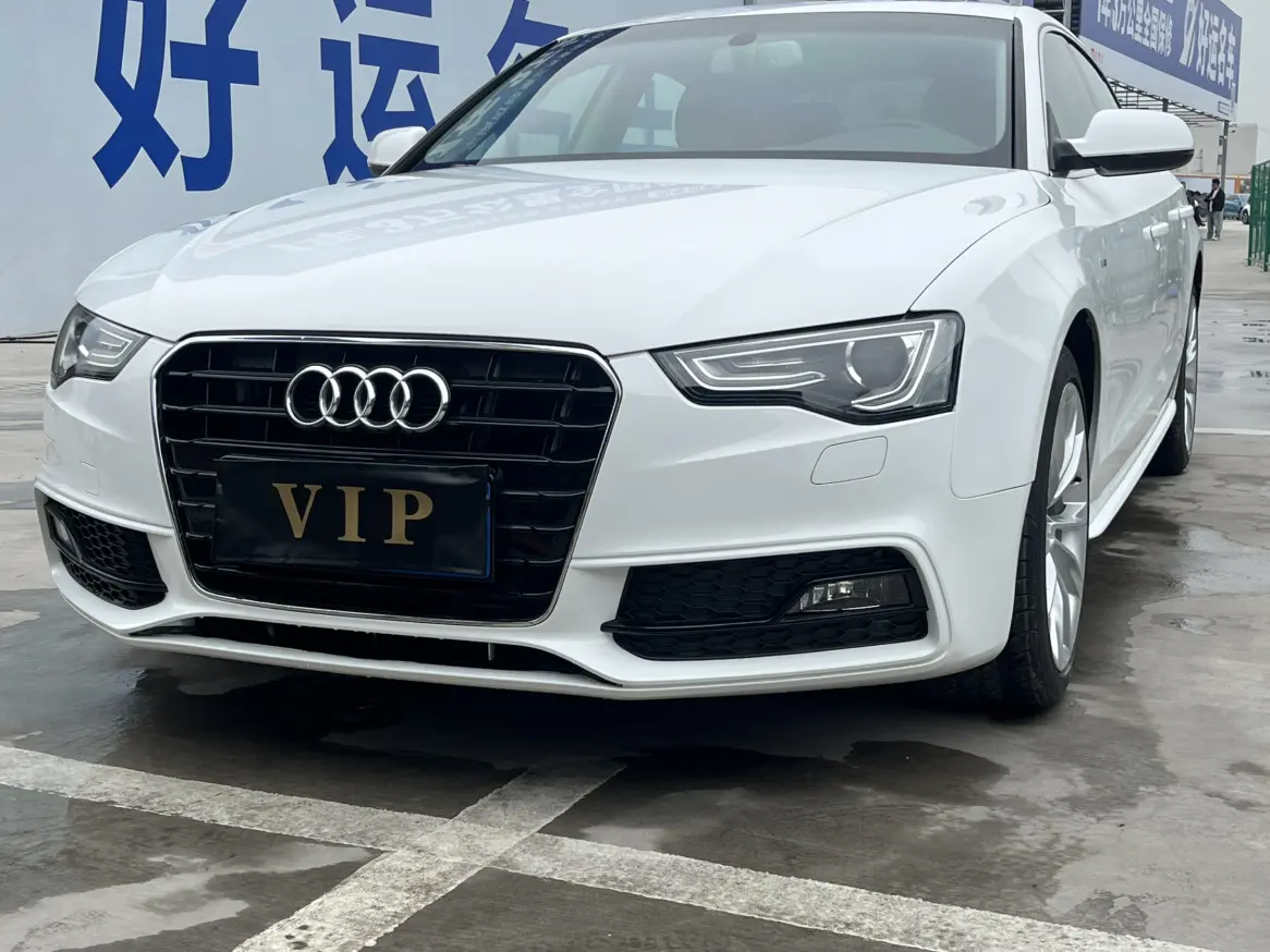 Audi A5  из Китая