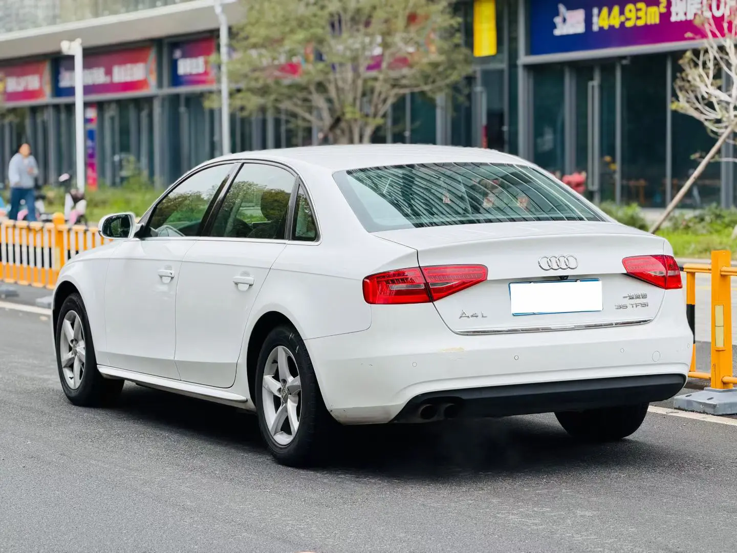 Audi A4L