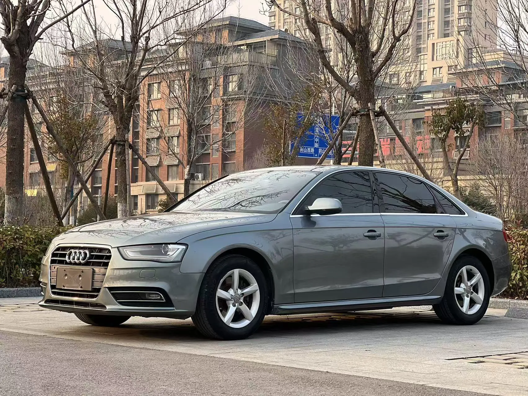Audi A4L