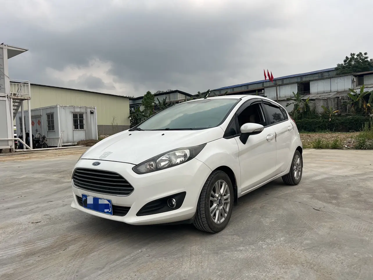 Ford Carnival