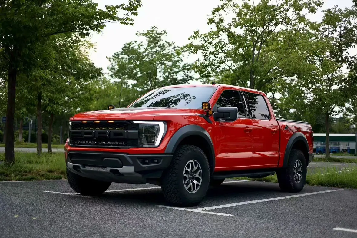 Ford F-150 Raptor