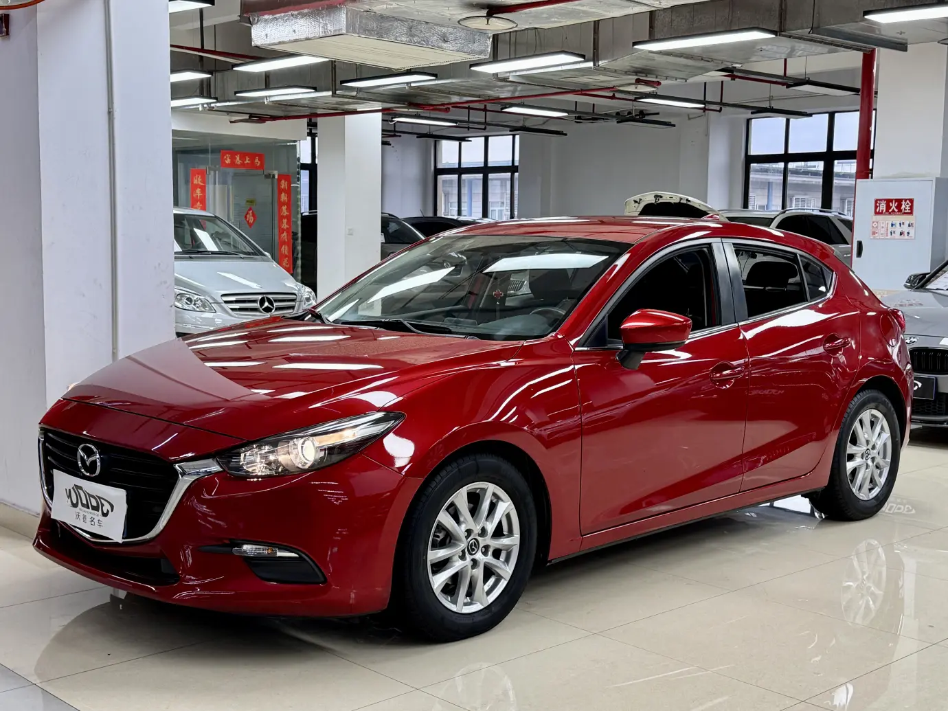 Mazda Axela (Mazda3)  из Китая