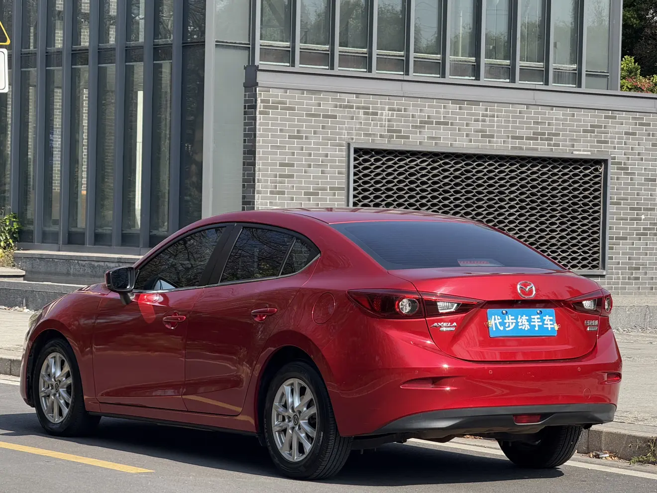 Mazda Axela