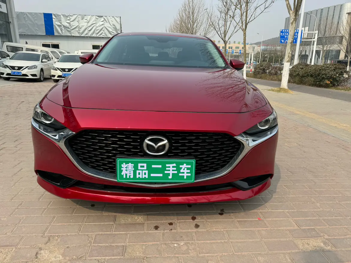Mazda Axela