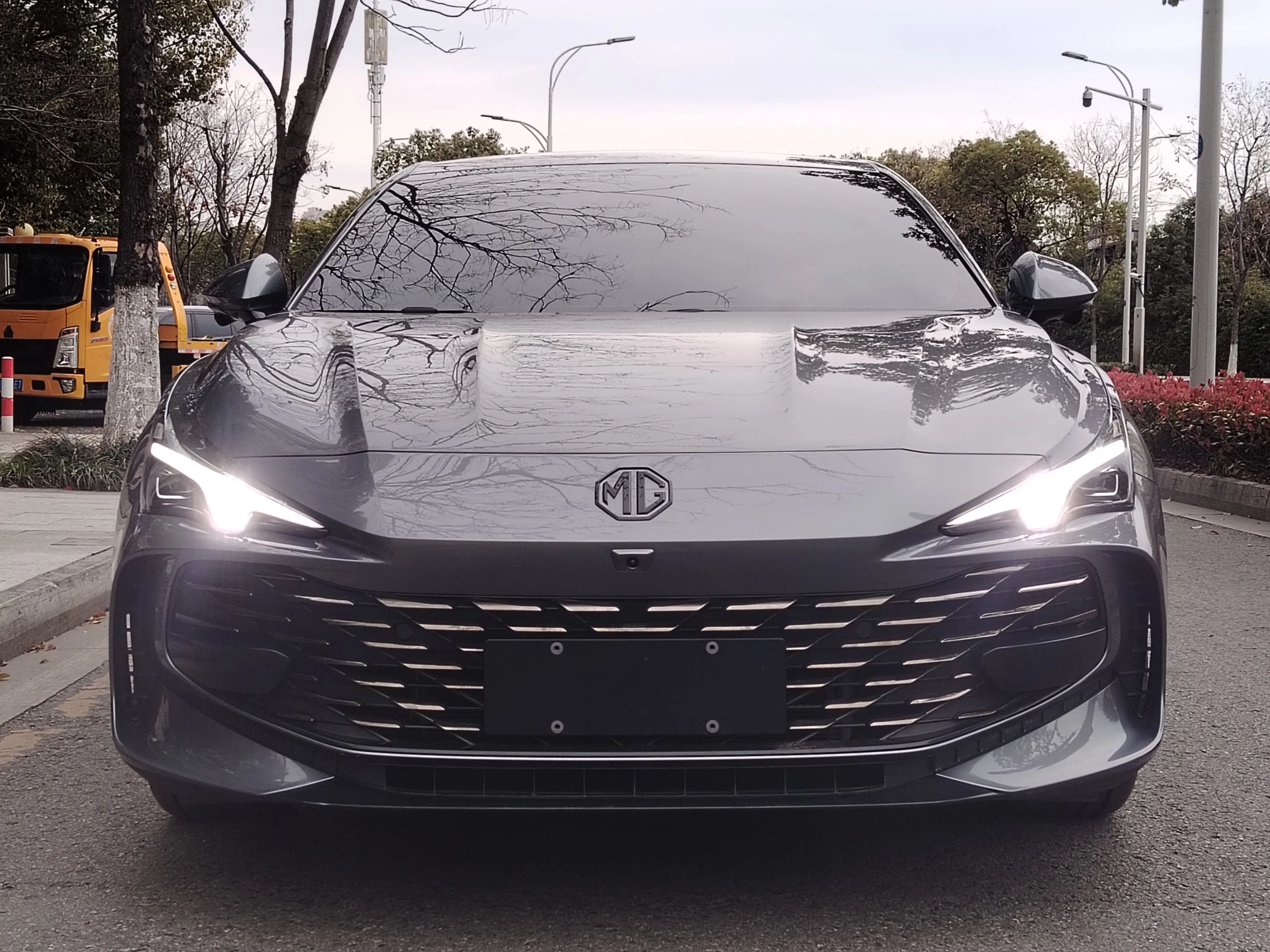 MG 7  из Китая