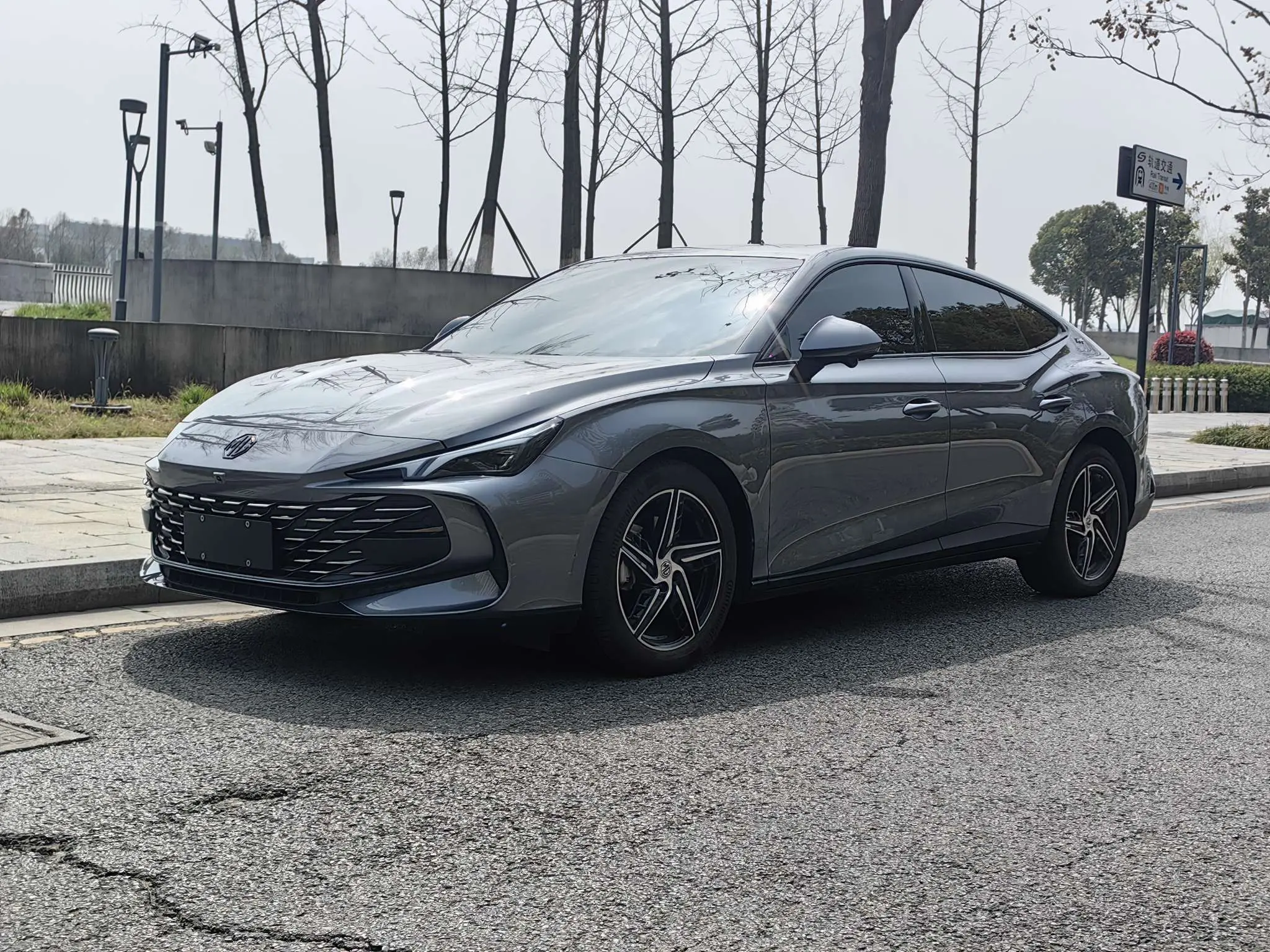 MG 7  из Китая