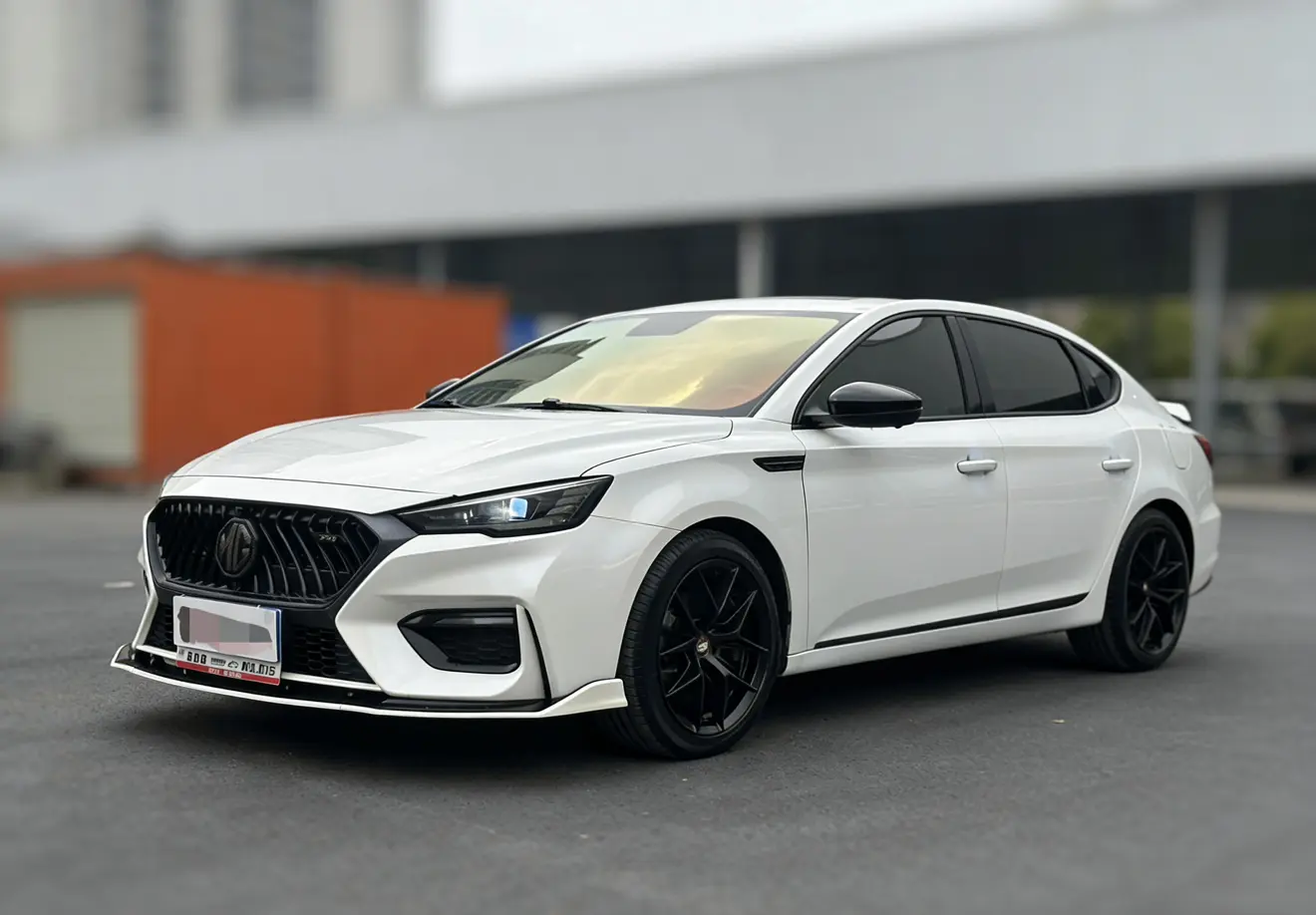 MG 6  из Китая