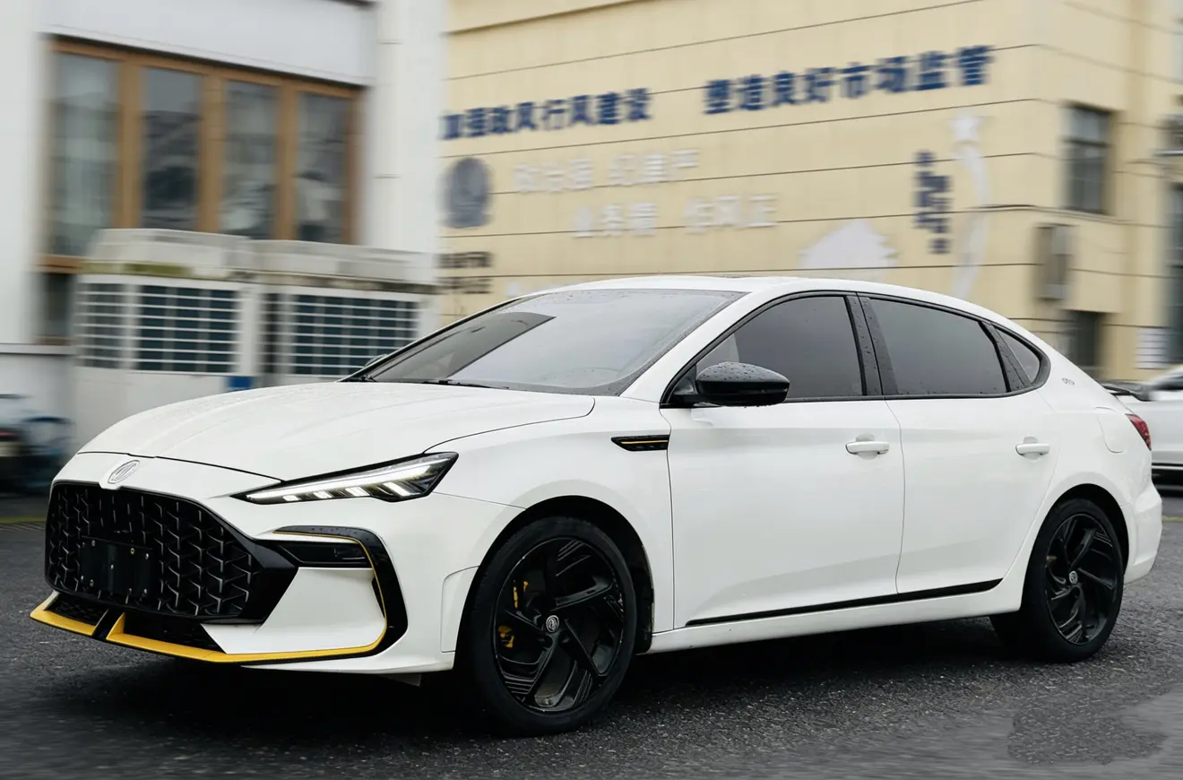 MG 6  из Китая