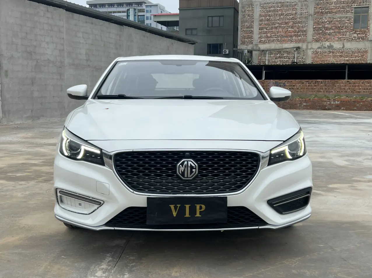 MG 6  из Китая