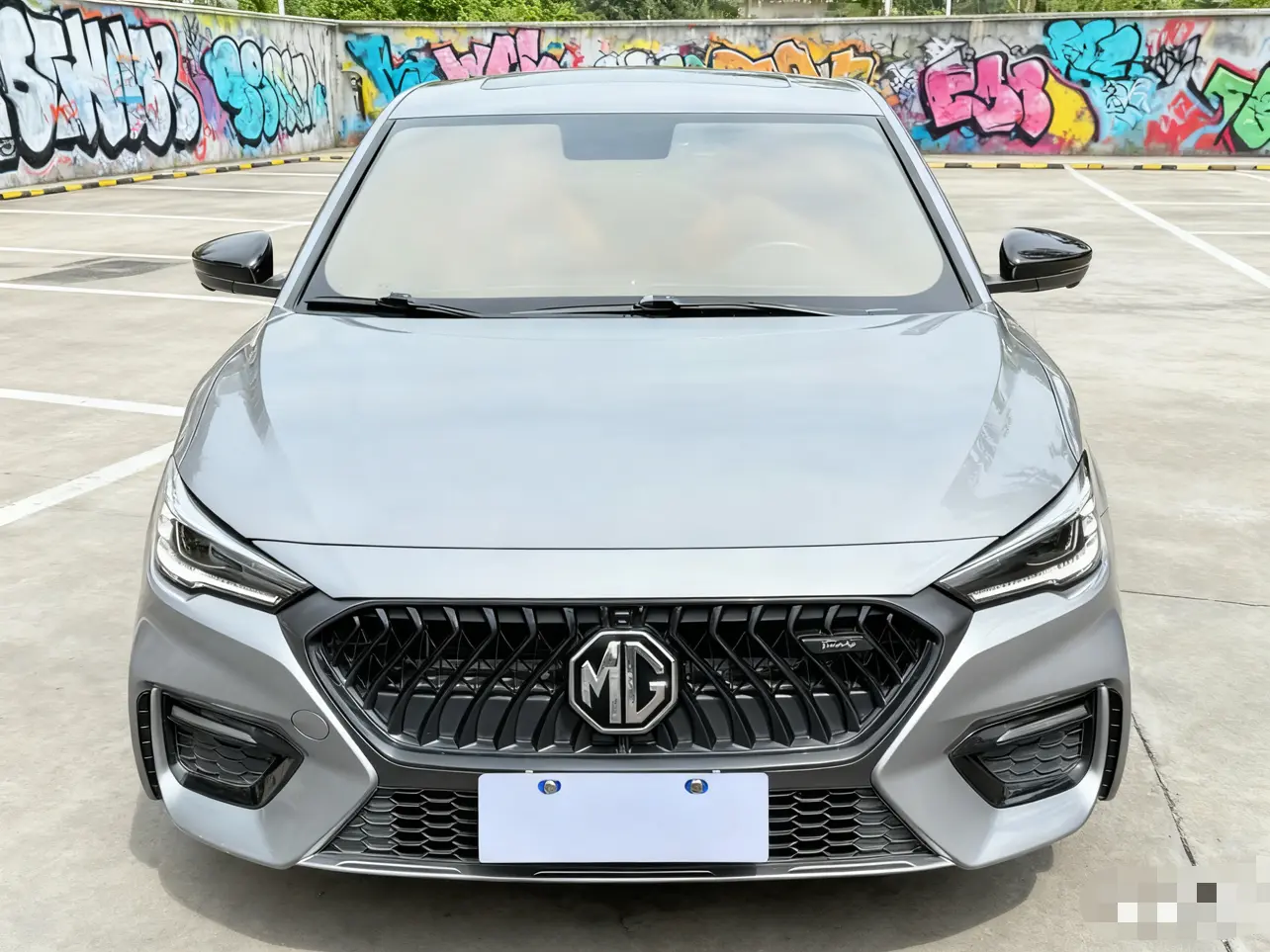 MG 6  из Китая