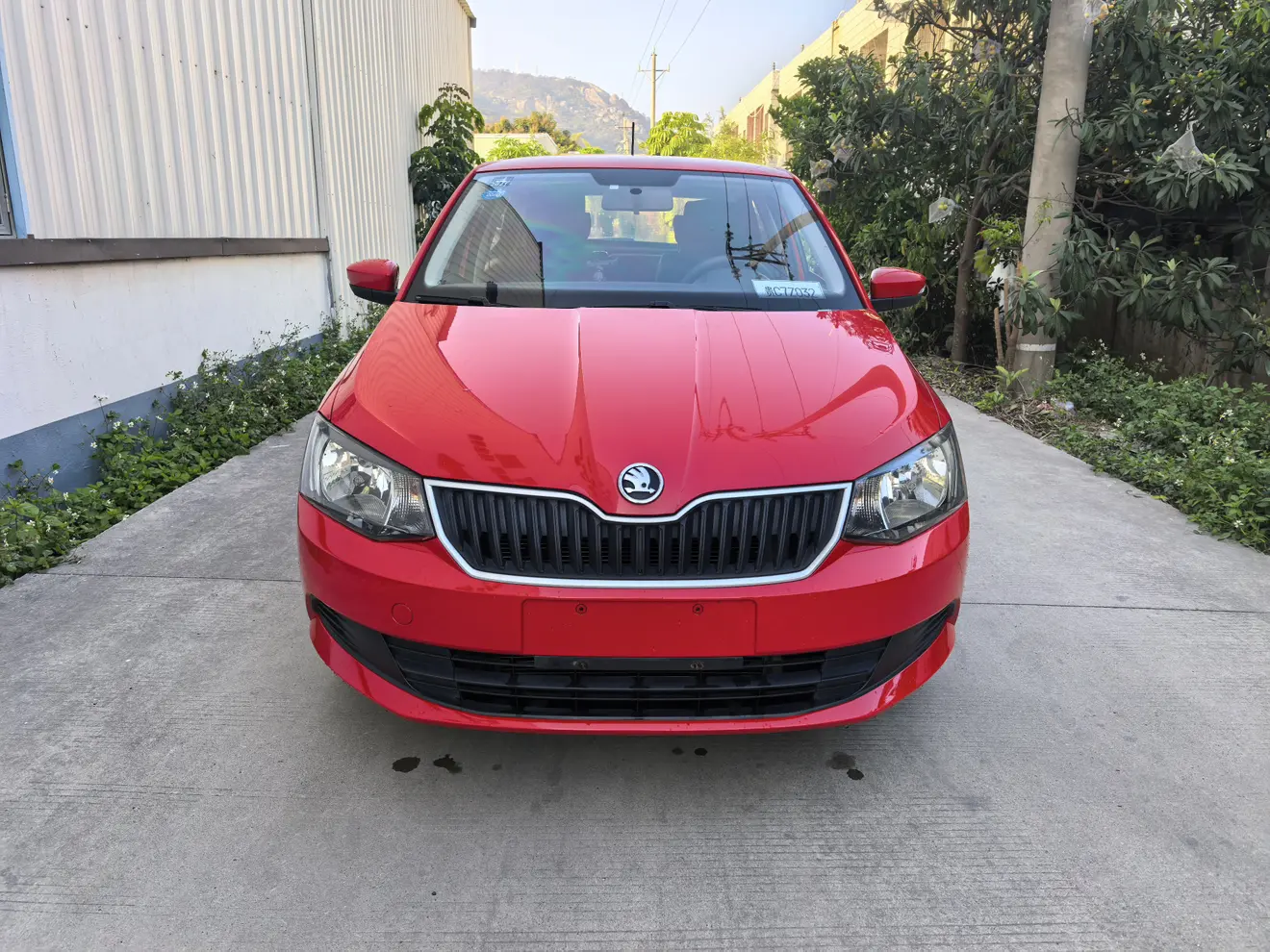Skoda Jing Rui  из Китая