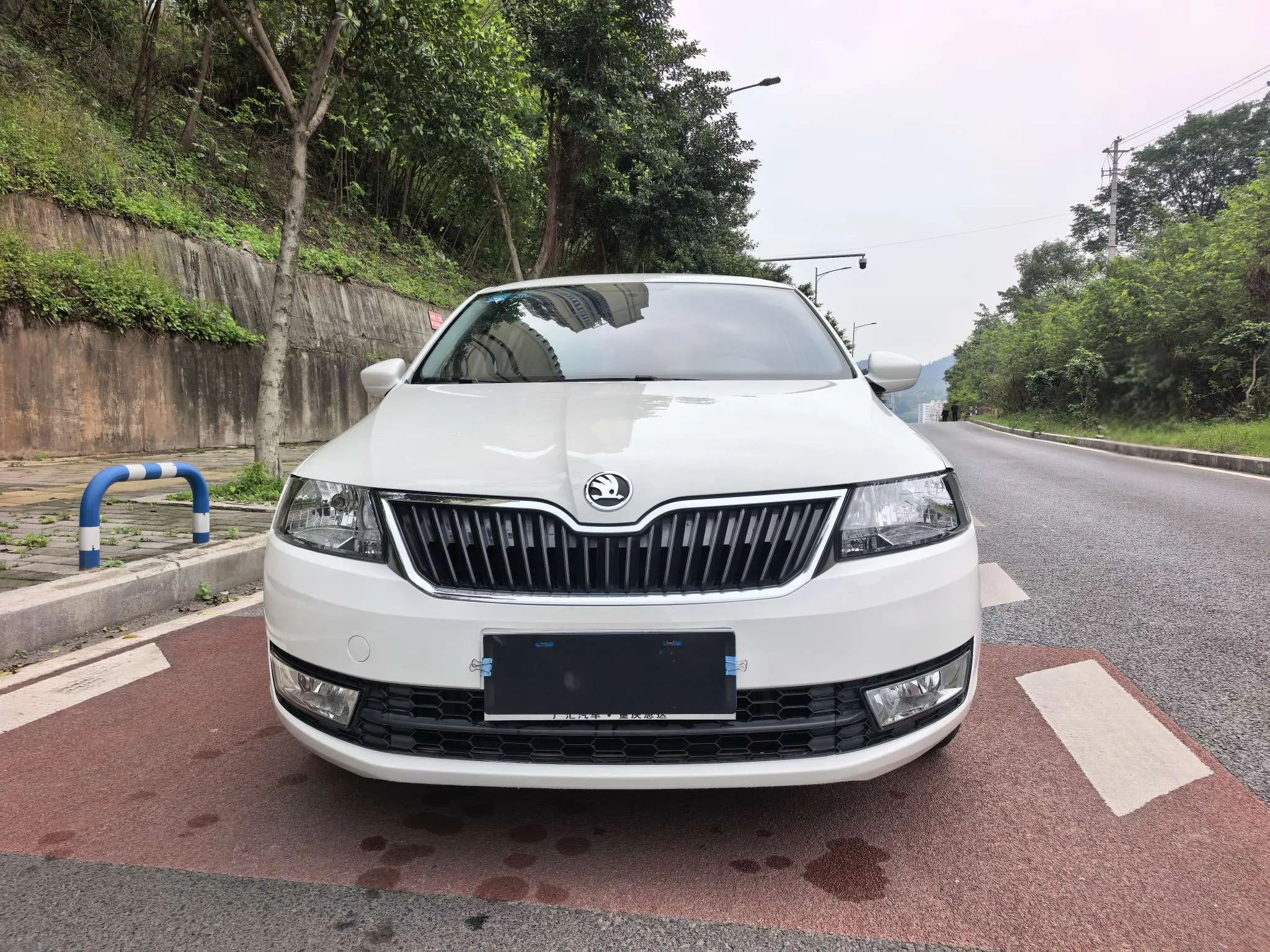 Skoda Xin Dong  из Китая