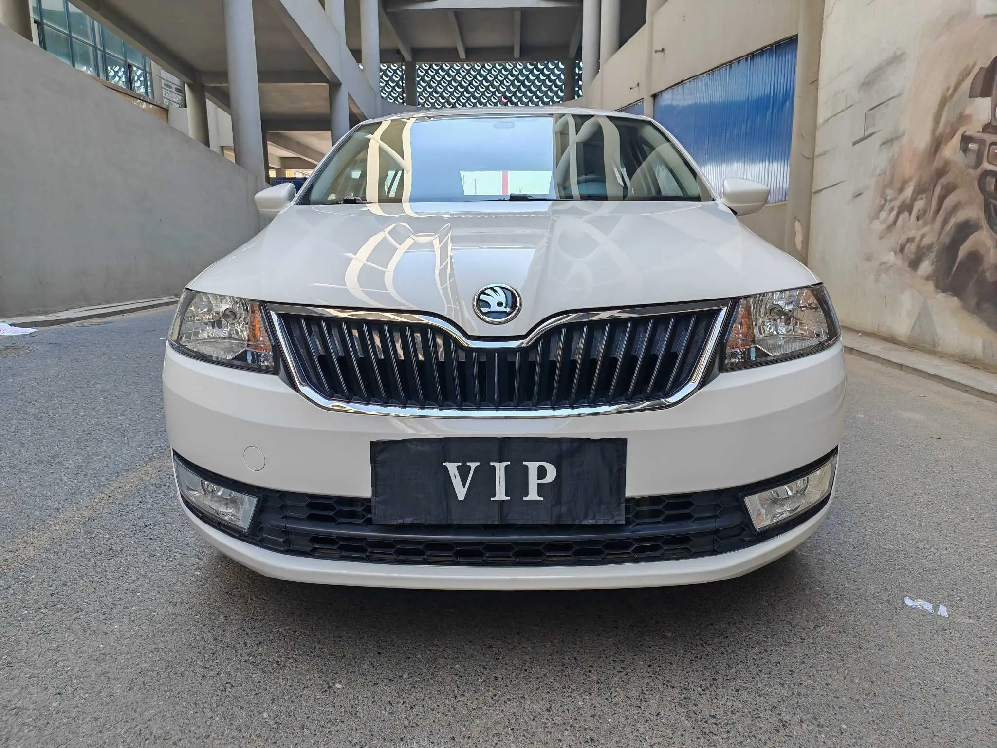 Skoda Xin Dong  из Китая