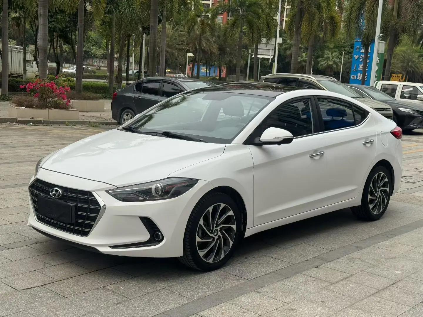 Hyundai Lead