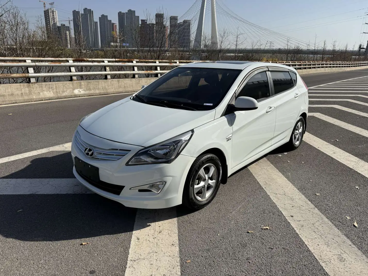 Hyundai Verna RV  из Китая